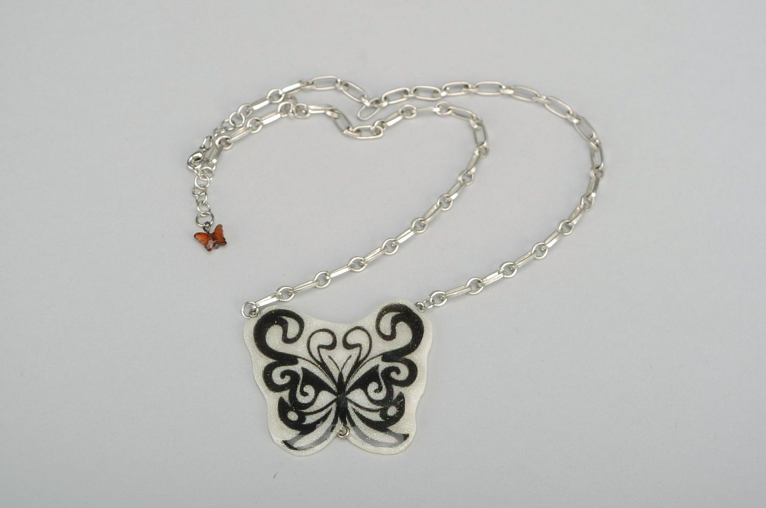 Necklace Butterfly photo 3