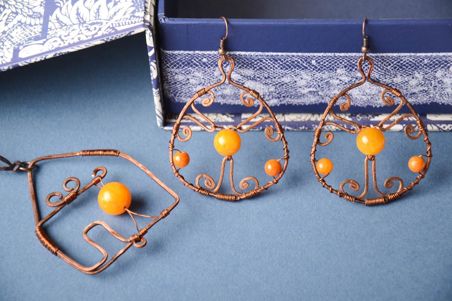 Handmade Ohrringe Wire Wrap Schmuck Geschenk für Frau Damen Anhänger aus Kupfer foto 1