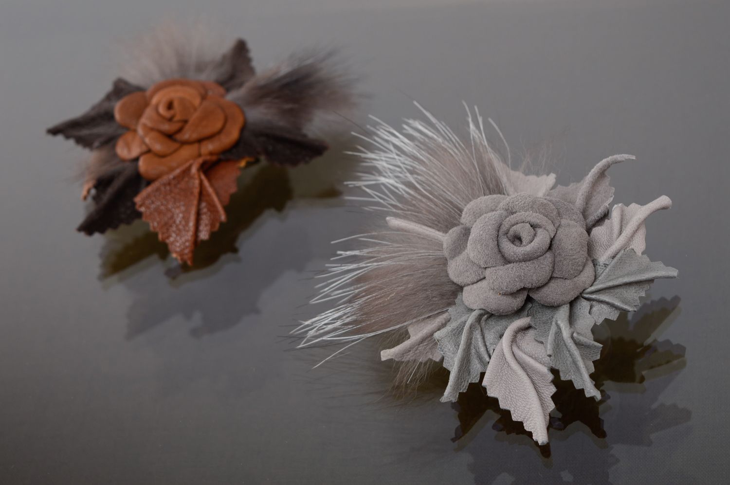 Gray flower brooch-hair clip with fur photo 5