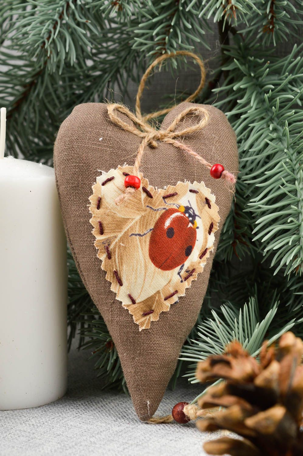 Декоративное сердце ручной работы декор для дома объемное сердце на петельке фото 1