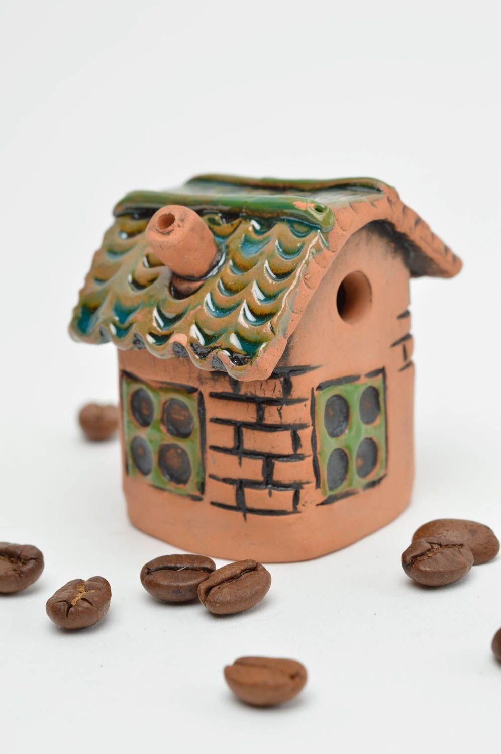 Maisonnette miniature céramique brun-vert peinte jolie originale faite main photo 1