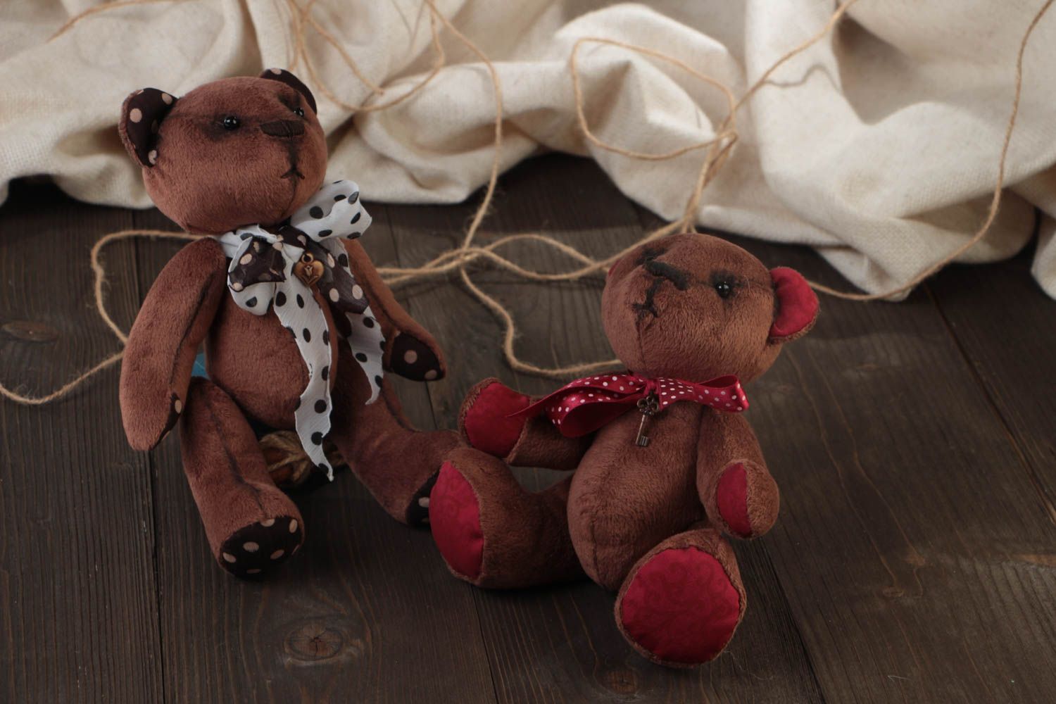 Мягкие игрушки ручной работы медведи набор из 2 штук коричневые милые смешные  фото 1