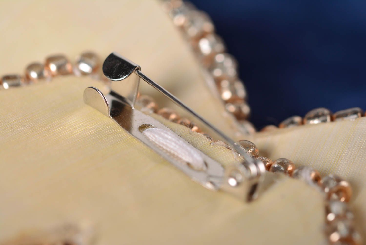 Stylish handmade beaded brooch jewelry woven brooch beadwork ideas gifts for her photo 4