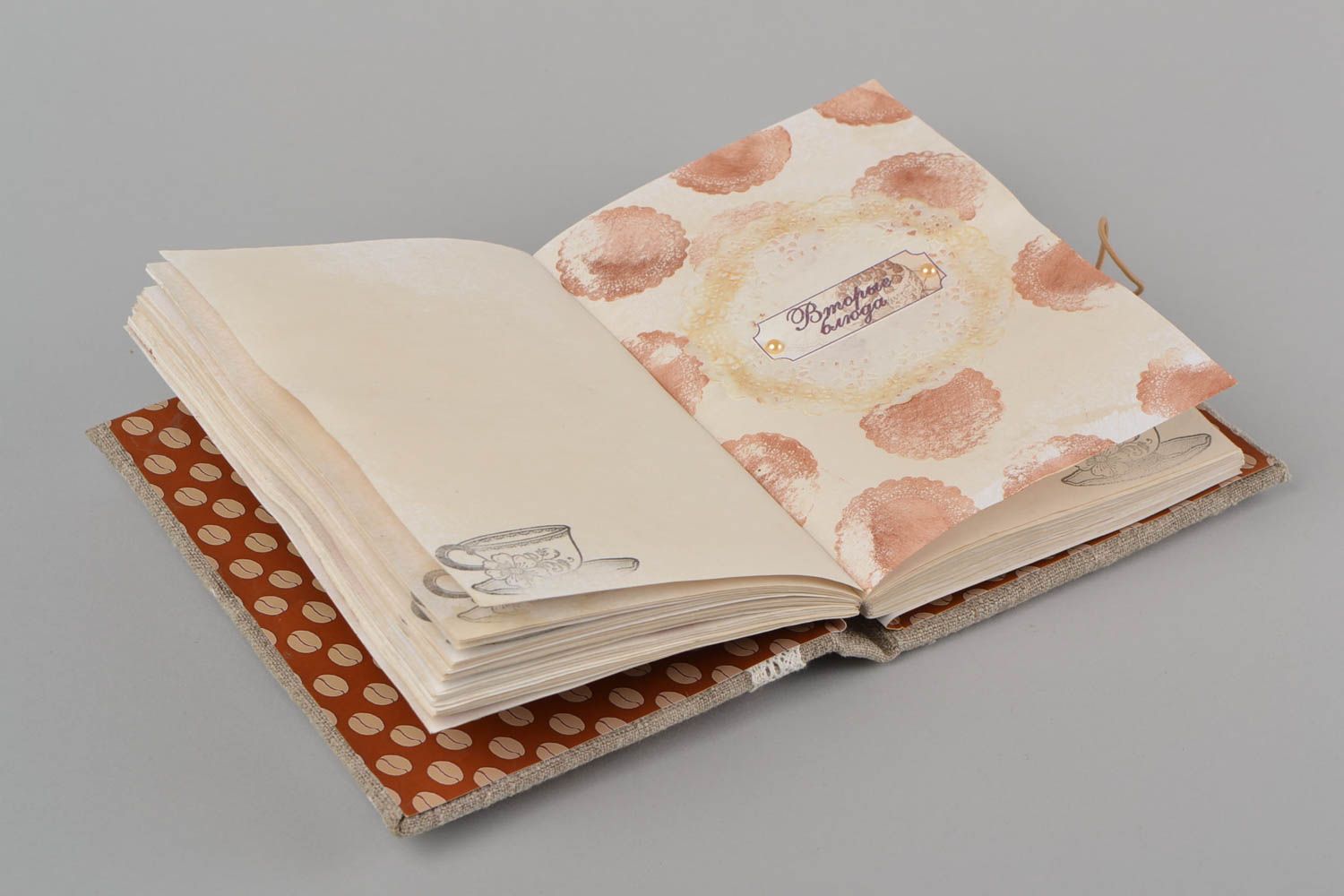 Originelles schönes handmade Buch für Rezepte aus Textil in Braun 140 Blätter  foto 4