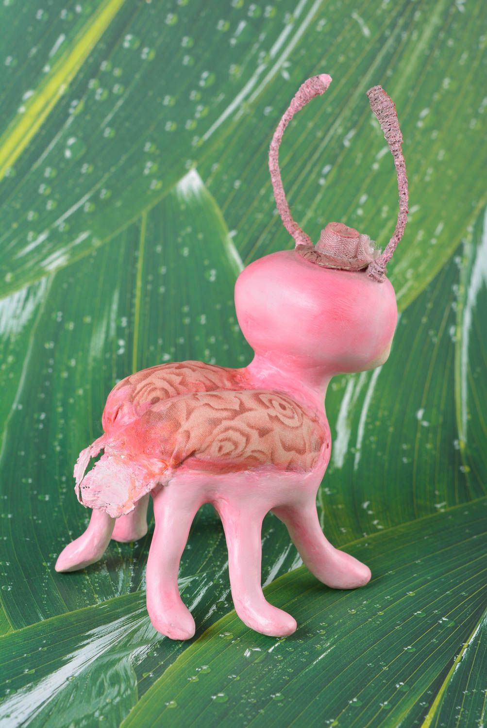 Figurine insecte rose en argile autodurcissante faite main jouet décoration photo 3