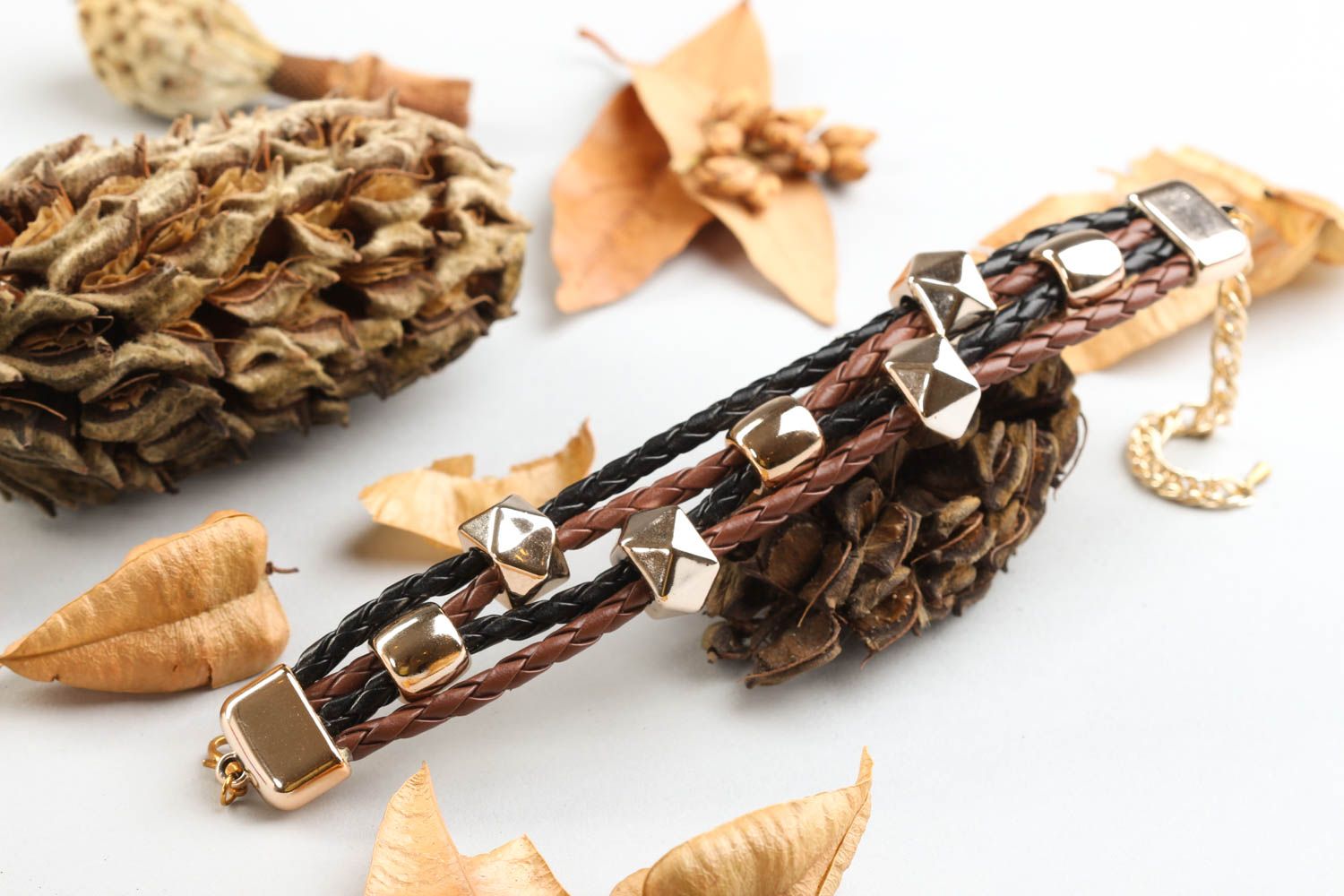 Stylish handmade wrist bracelet leather bracelet designs leather goods photo 1