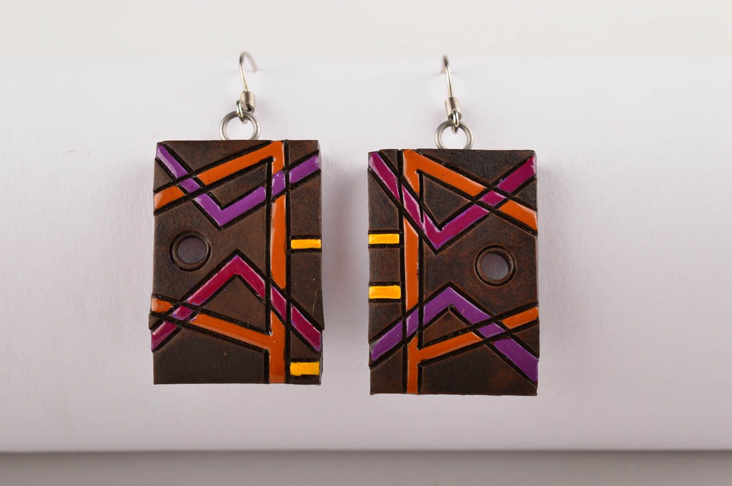 Керамические серьги украшение ручной работы геометрия красивые серьги расписные фото 2