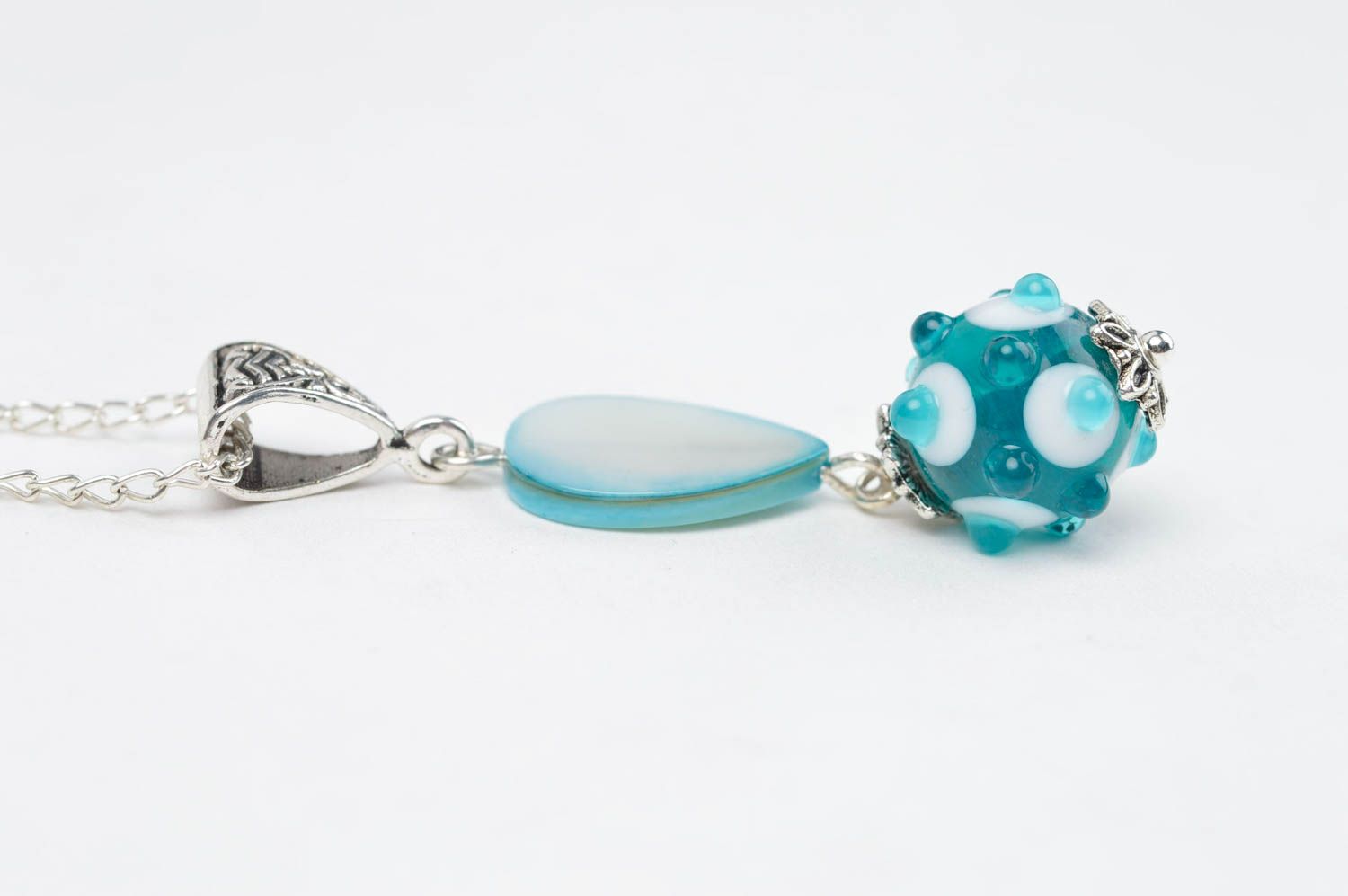 Pendentif et boucles d'oreilles Bijoux faits main en verre bleus Cadeau femme photo 4
