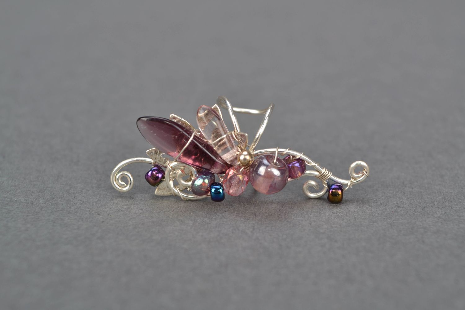 Boucles d'oreilles cuff en métal avec perles de verre photo 3