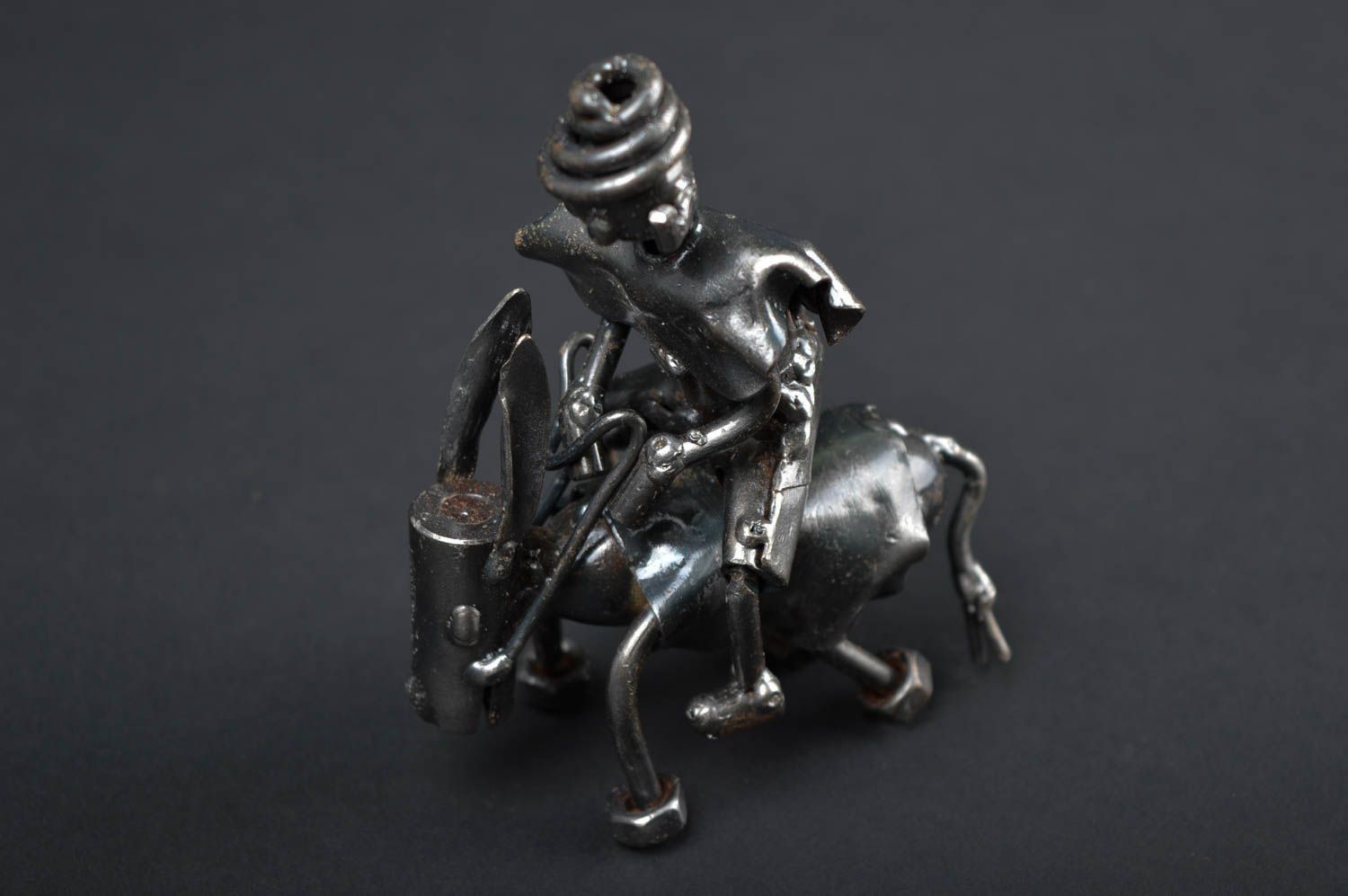 Figurine âne avec homme Statuette design fait main en métal Cadeau original photo 1