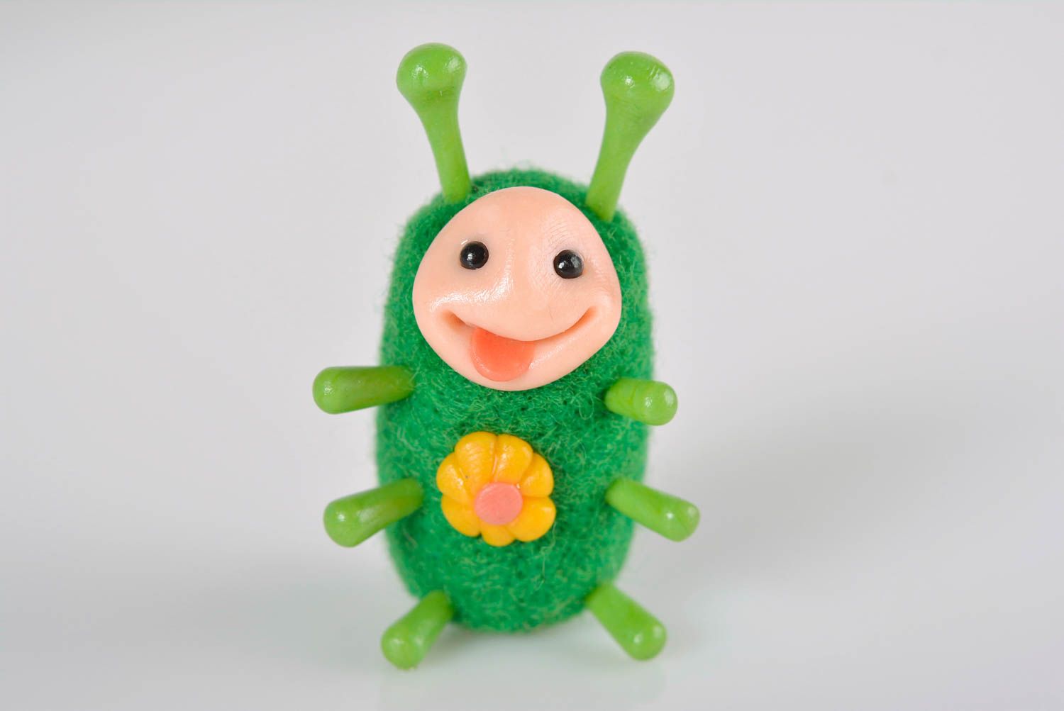 Handmade woolen green toy plastic designer figurine stylish statuette photo 1