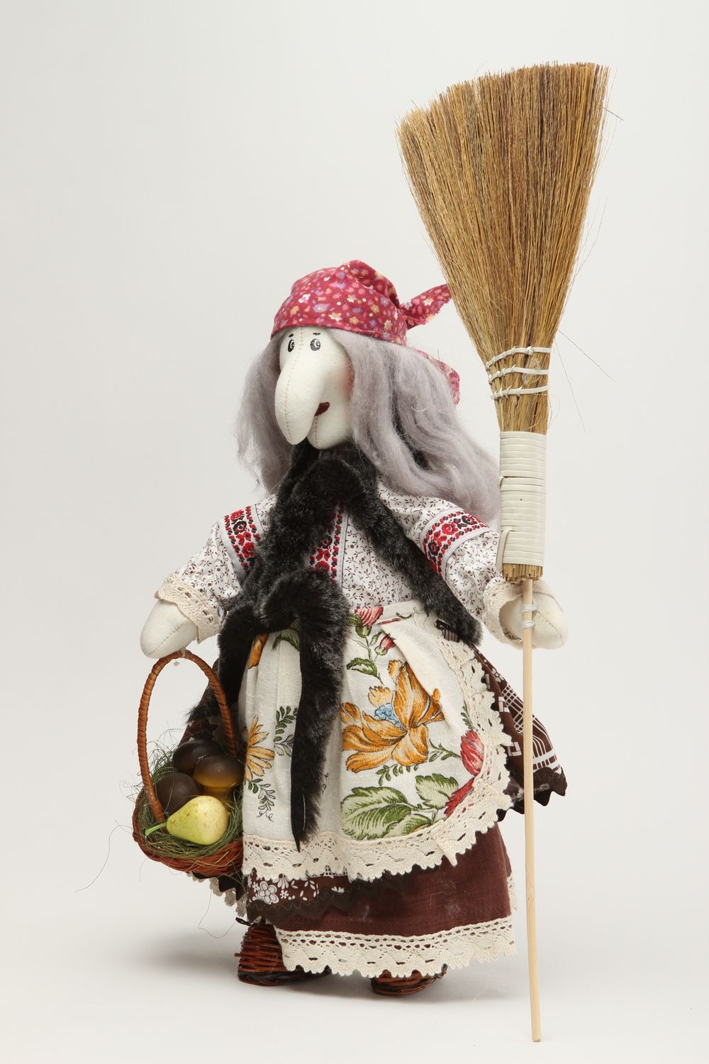 Muñeca artesanal de algodón decoración de interior juguete decorativo Baba-Yagá foto 2
