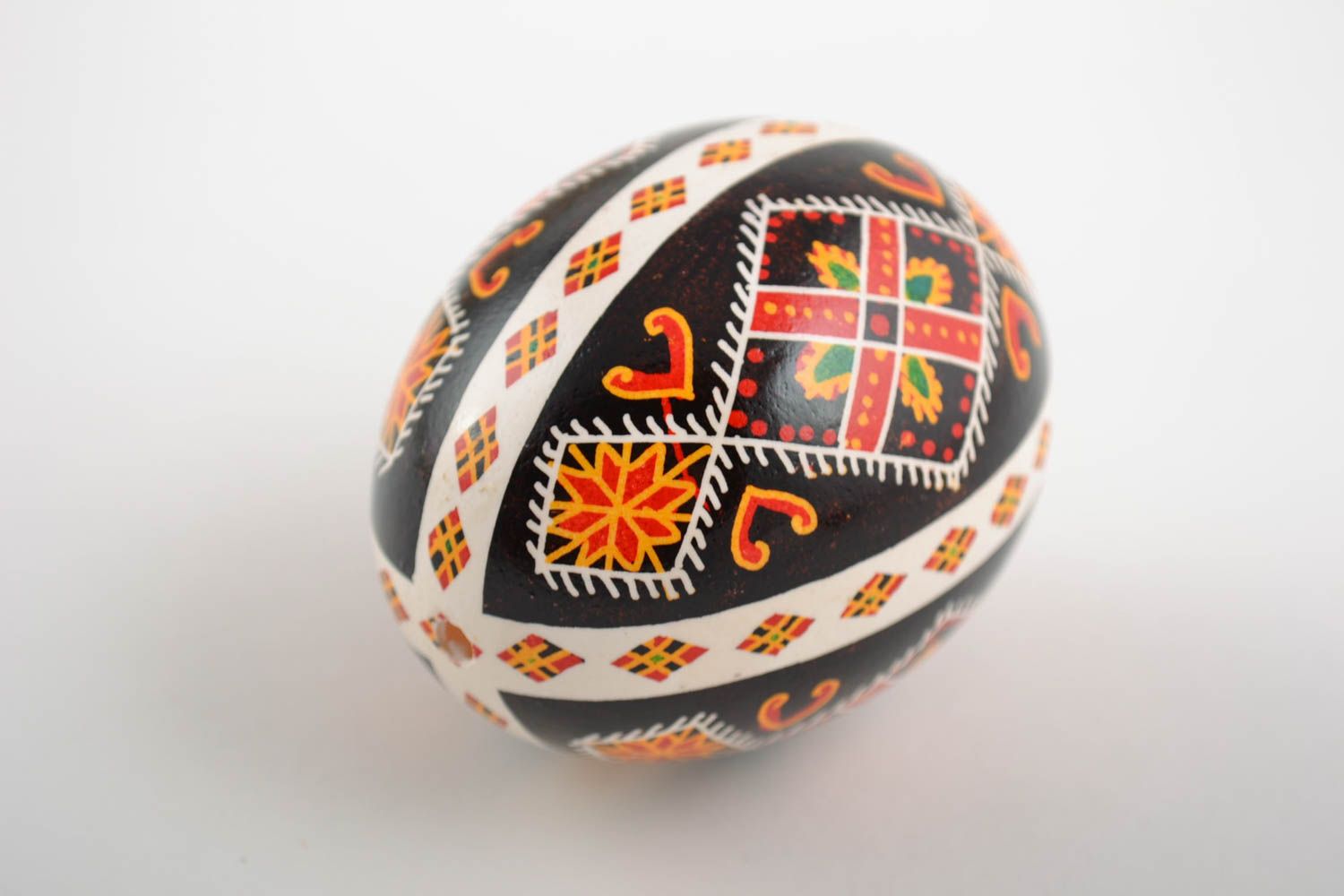 Huevo de Pascua de gallina pintado con arcílicos artesanal bonito  foto 4