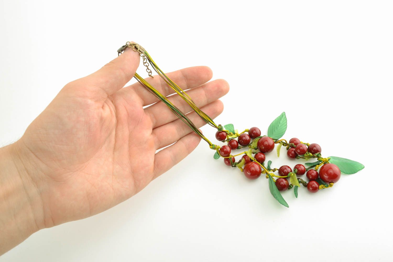 Plastic beaded necklace Berries photo 4