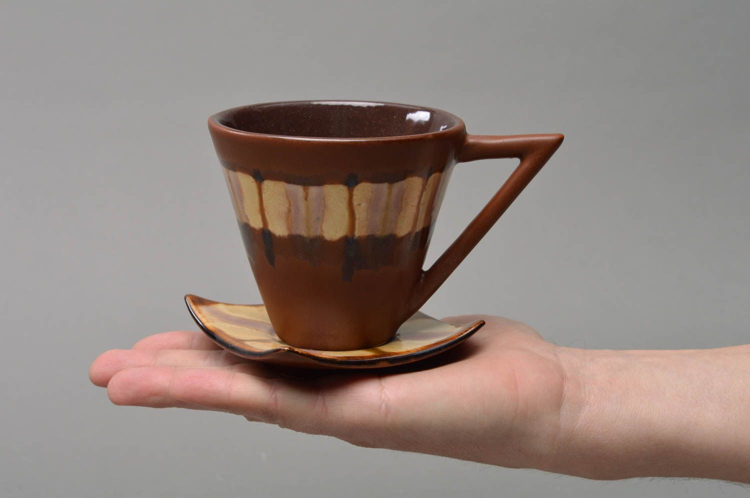 Elegant dark brown and light brown porcelain coffee cup with triangle handle and saucer photo 4