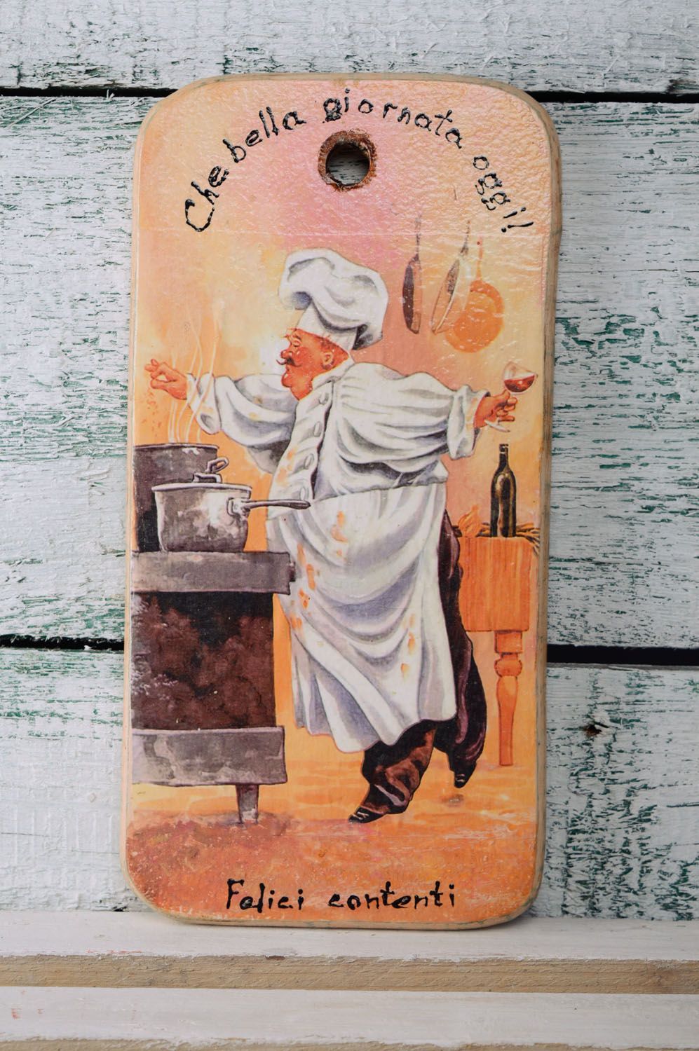 Decorative chopping board with decoupage photo 1