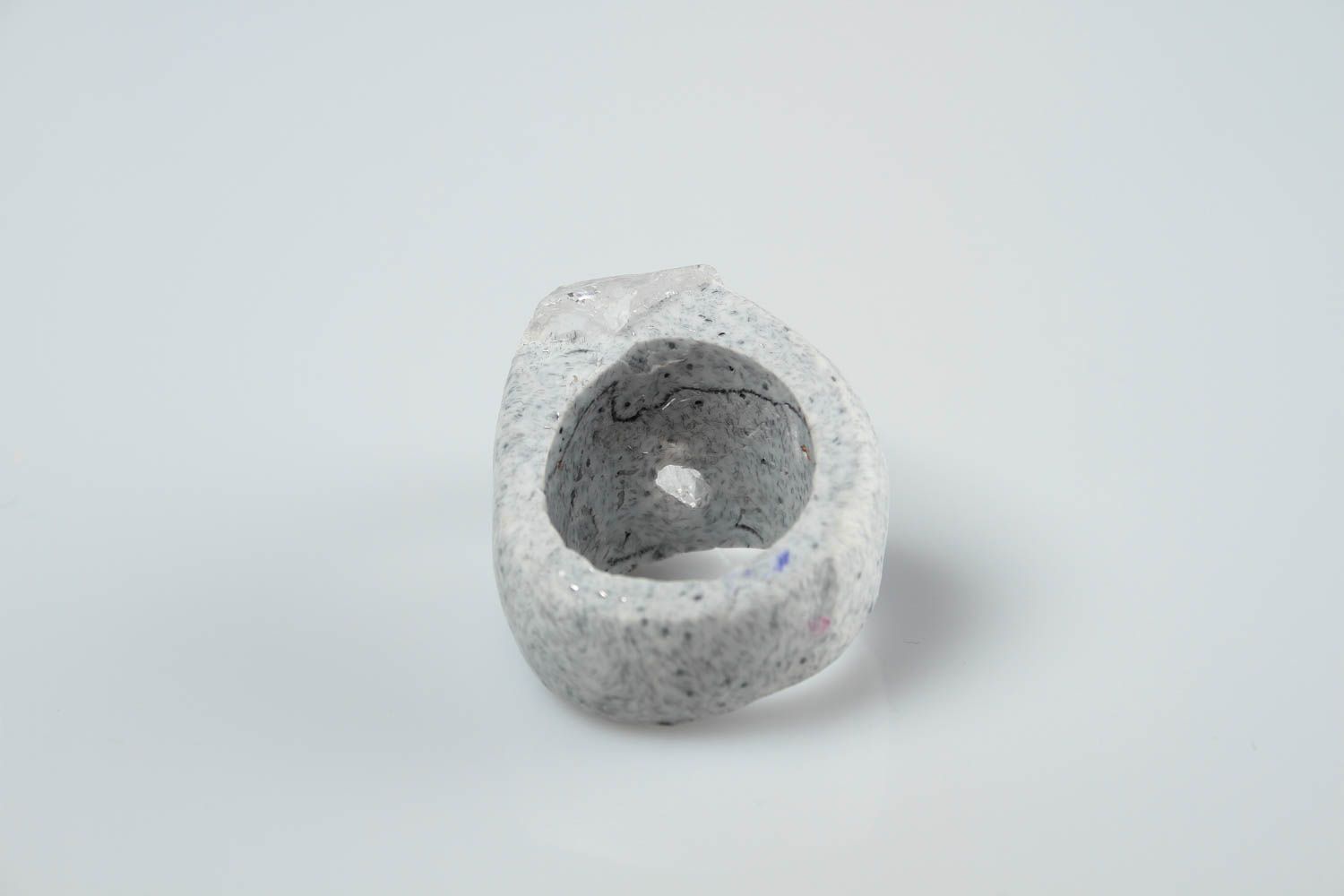 Anello da donna fatto a mano in argilla polimerica bello con cristallo di monte foto 5