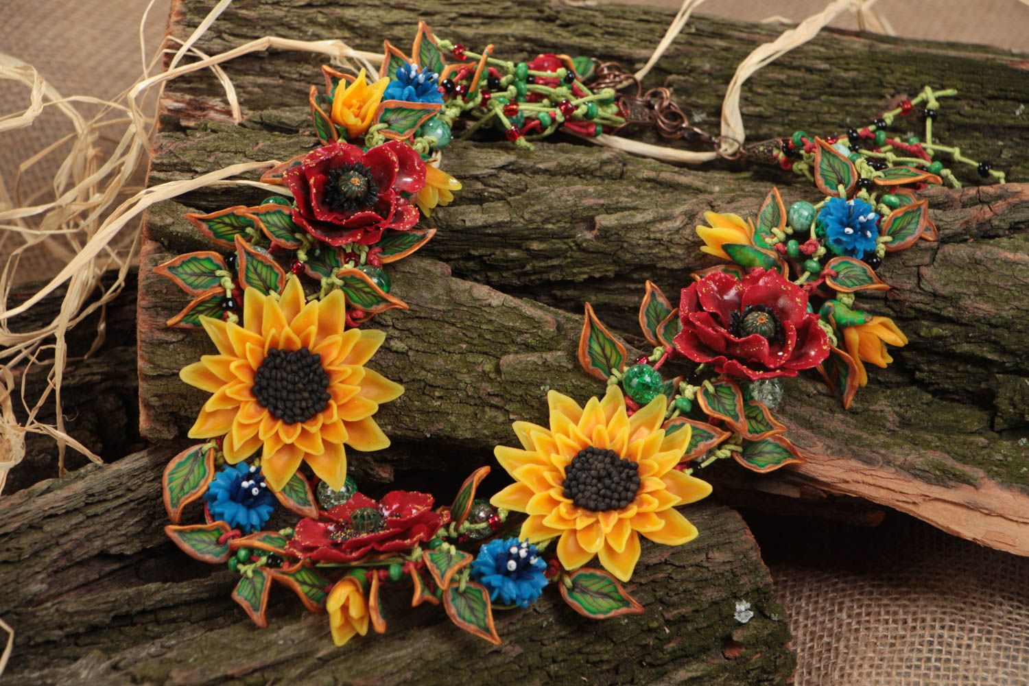 Necklace made of polymer clay with wildflowers poppies and sunflowers hand made photo 1