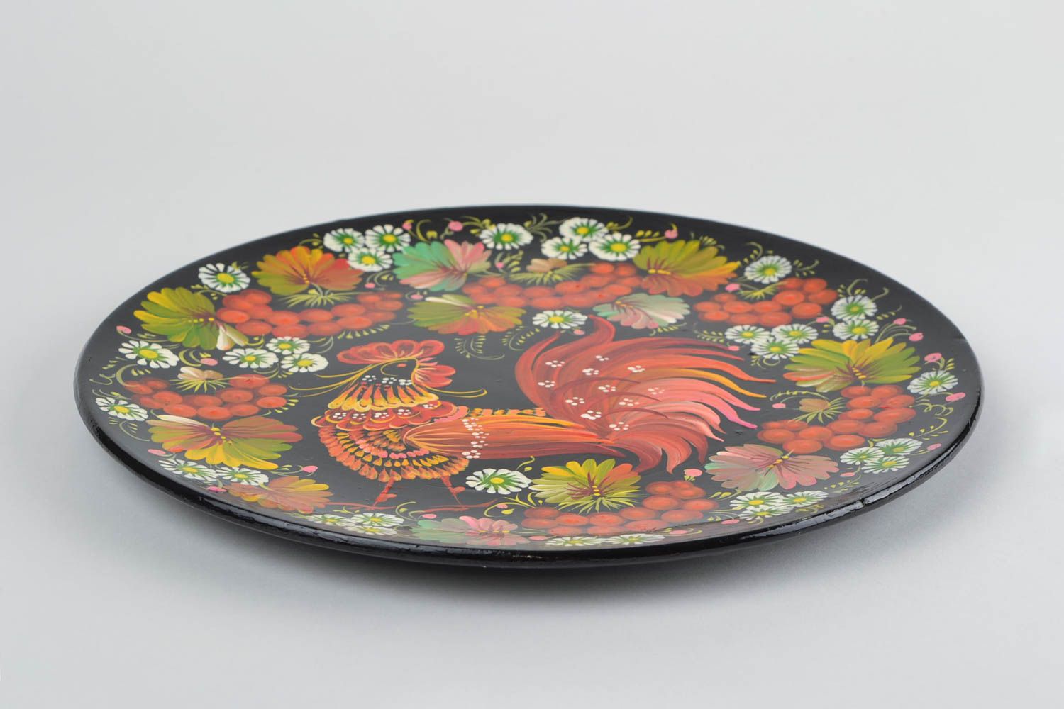 Красивая деревянная тарелка с Петриковской росписью маслом ручной работы фото 4
