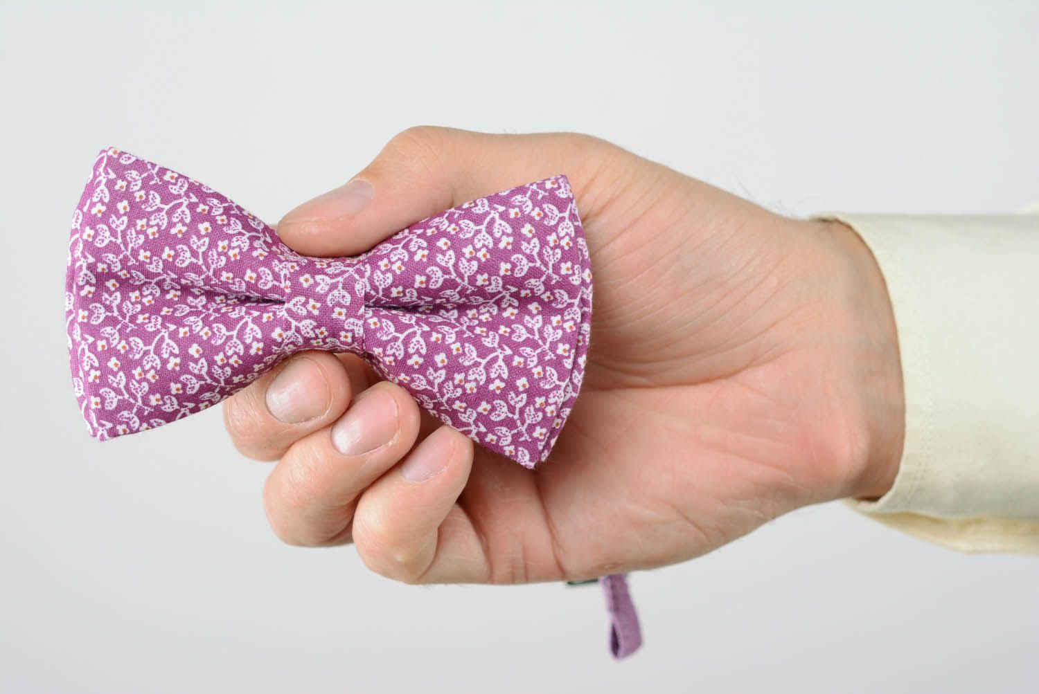 Violet bow tie made of cotton photo 5