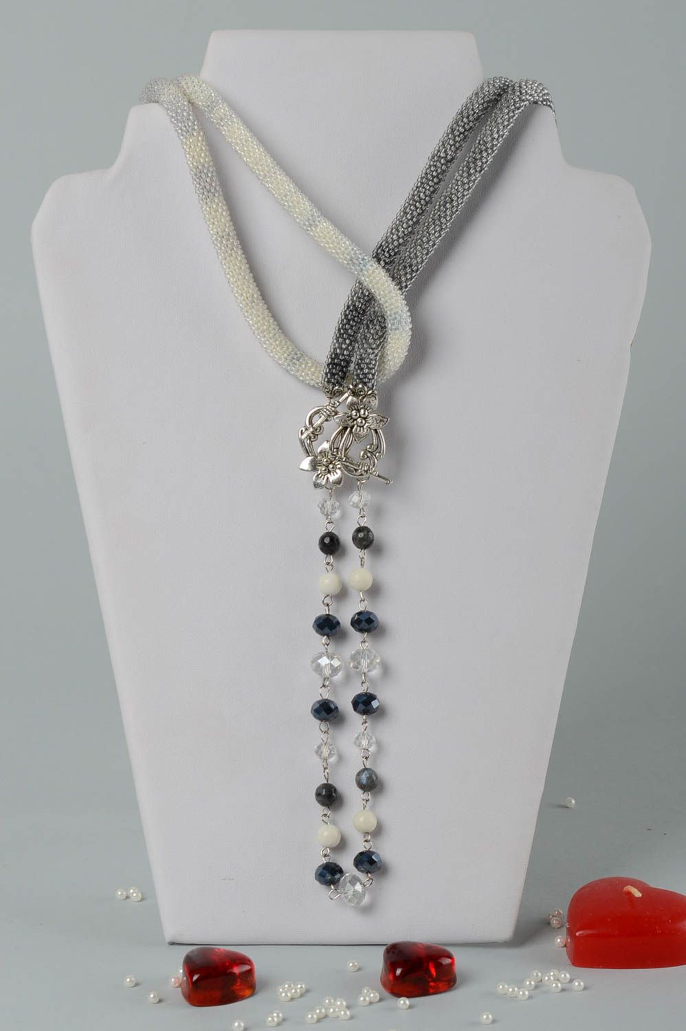 Collier perles rocailles Bijou fait main Collier ceinture Lariat gris blanc photo 1