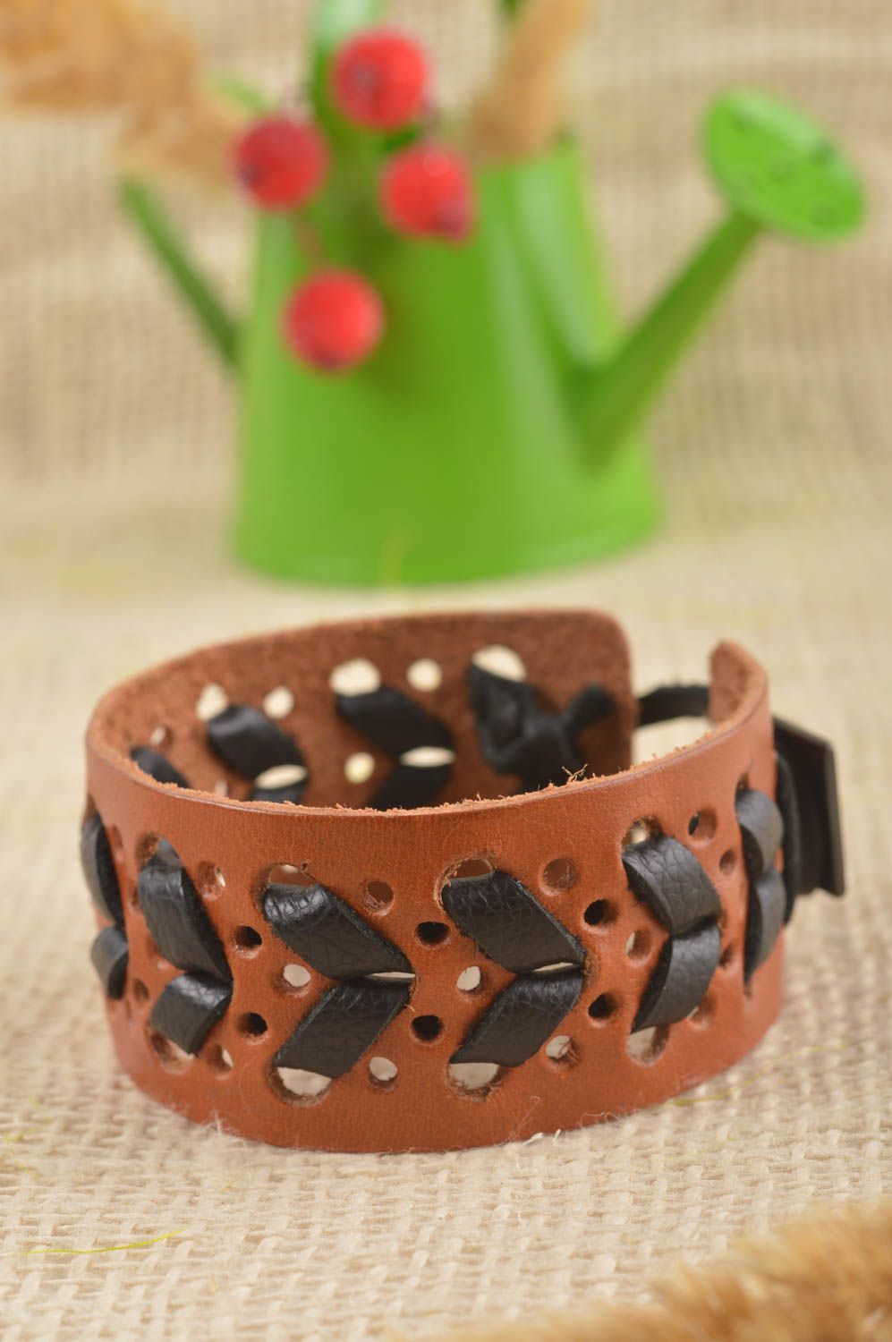 Beautiful handmade leather bracelet designs cool jewelry designs gifts for her photo 1