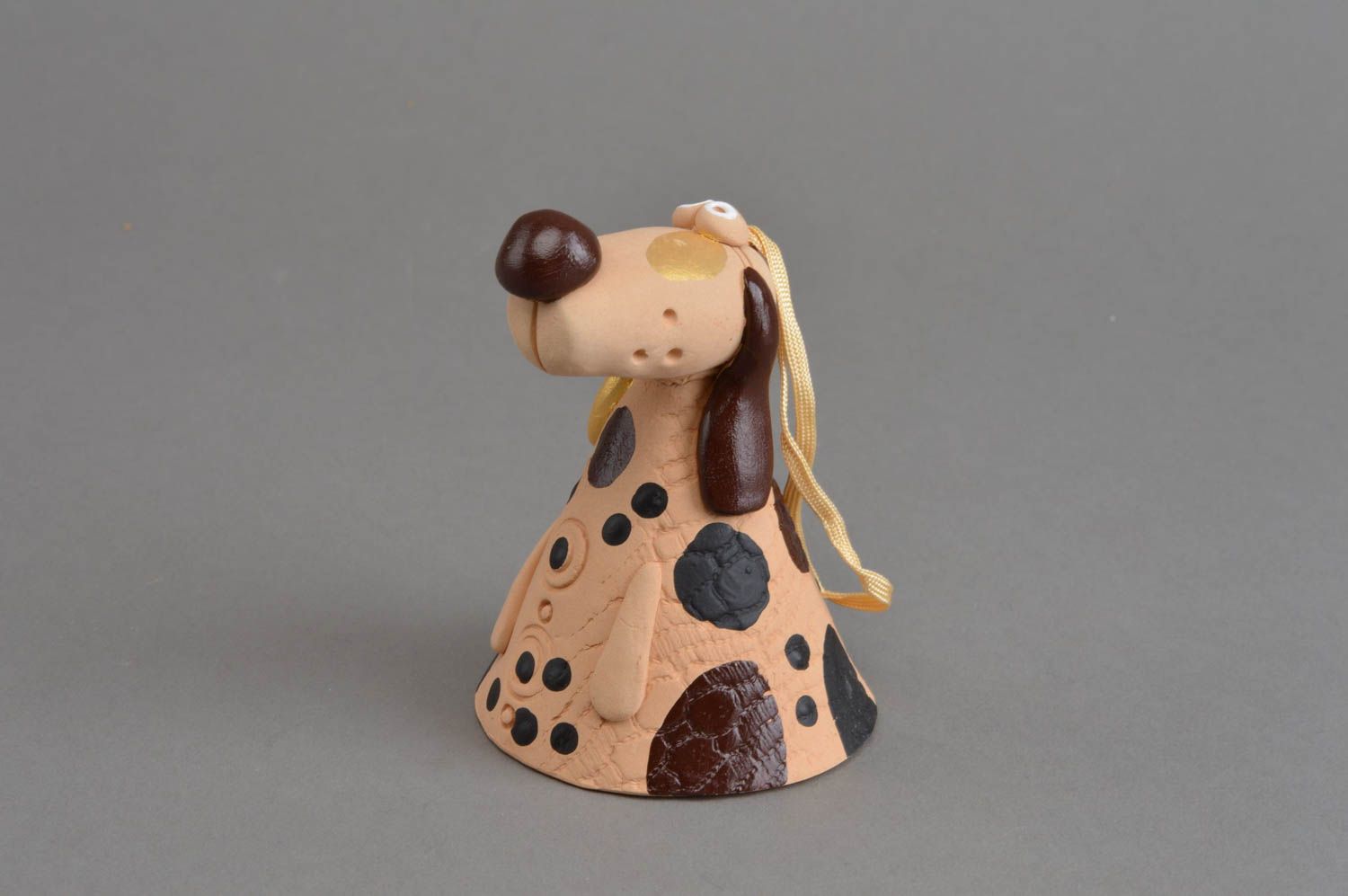 Оригинальный сувенирный колокольчик ручной работы с росписью Собака шоколад  фото 3