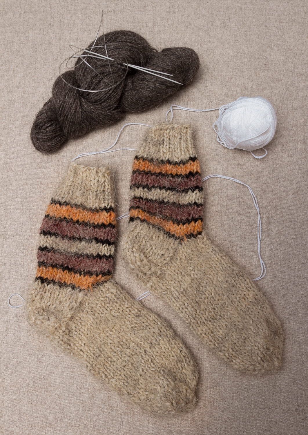 Warm woolen socks photo 1