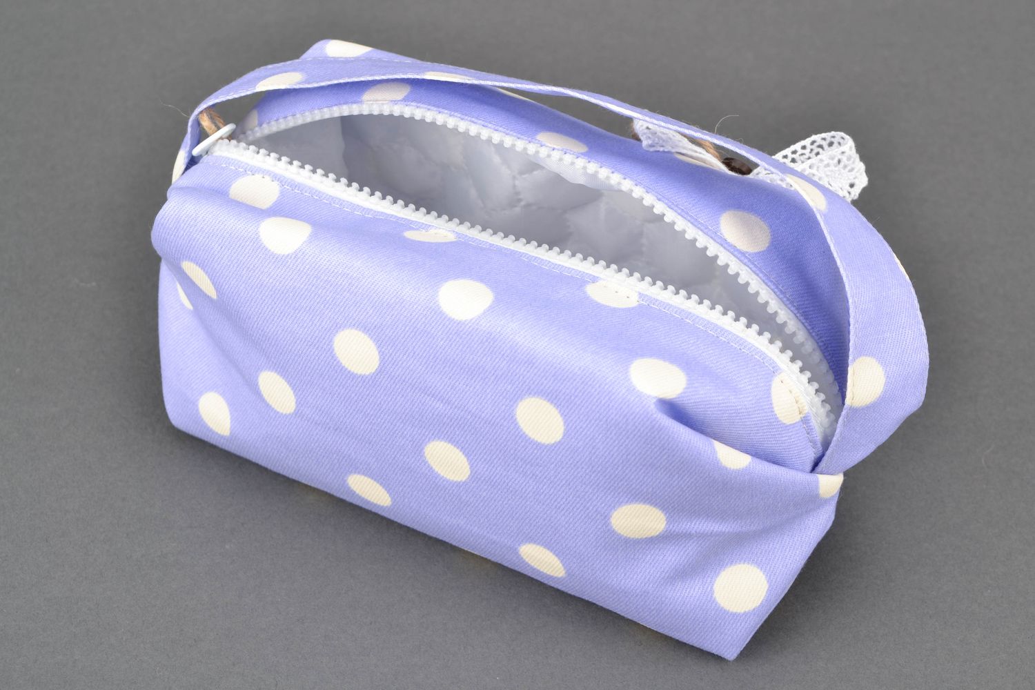 Blue polka dot cosmetic bag photo 3