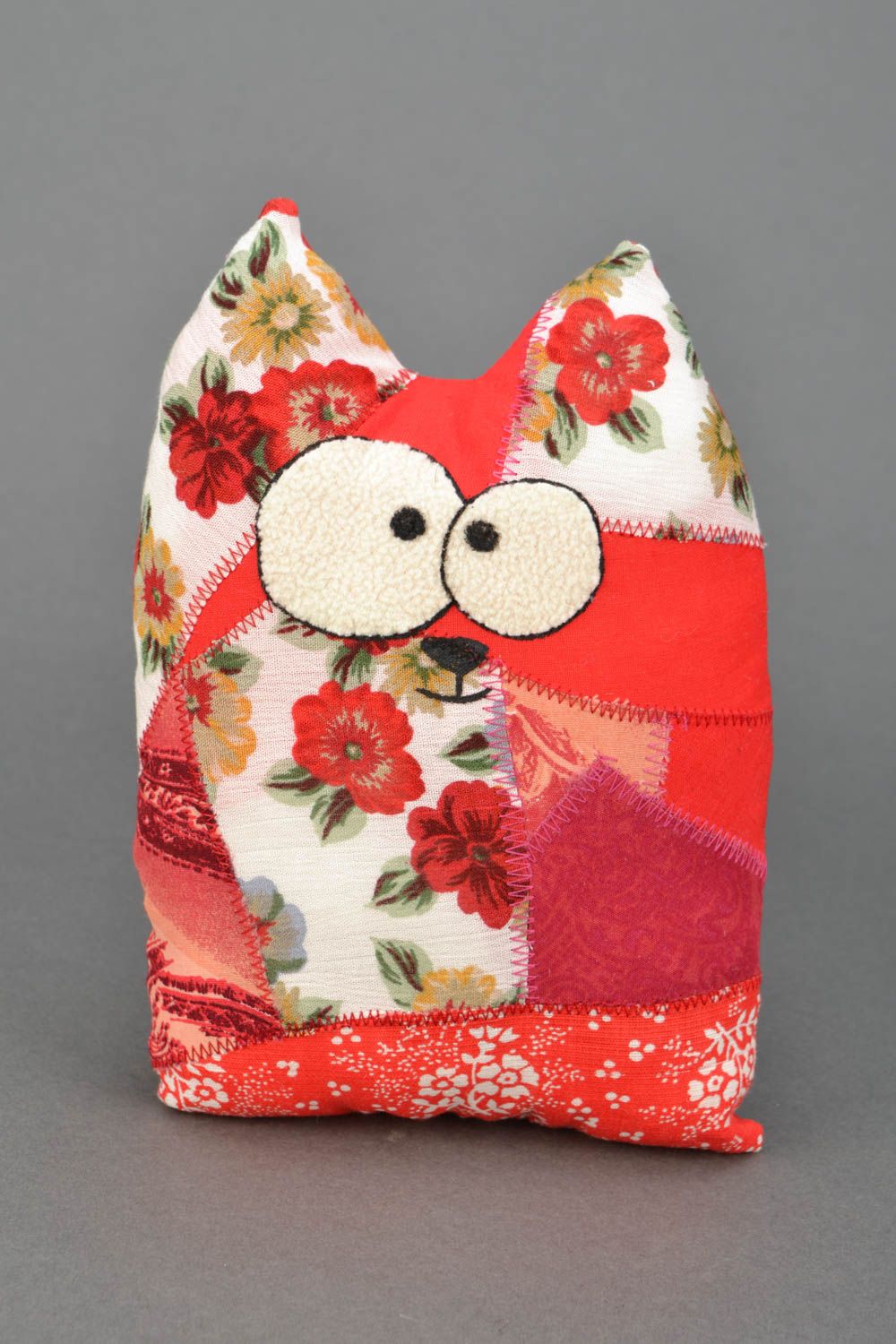 Almohada de peluche con forma de gato rojo foto 4