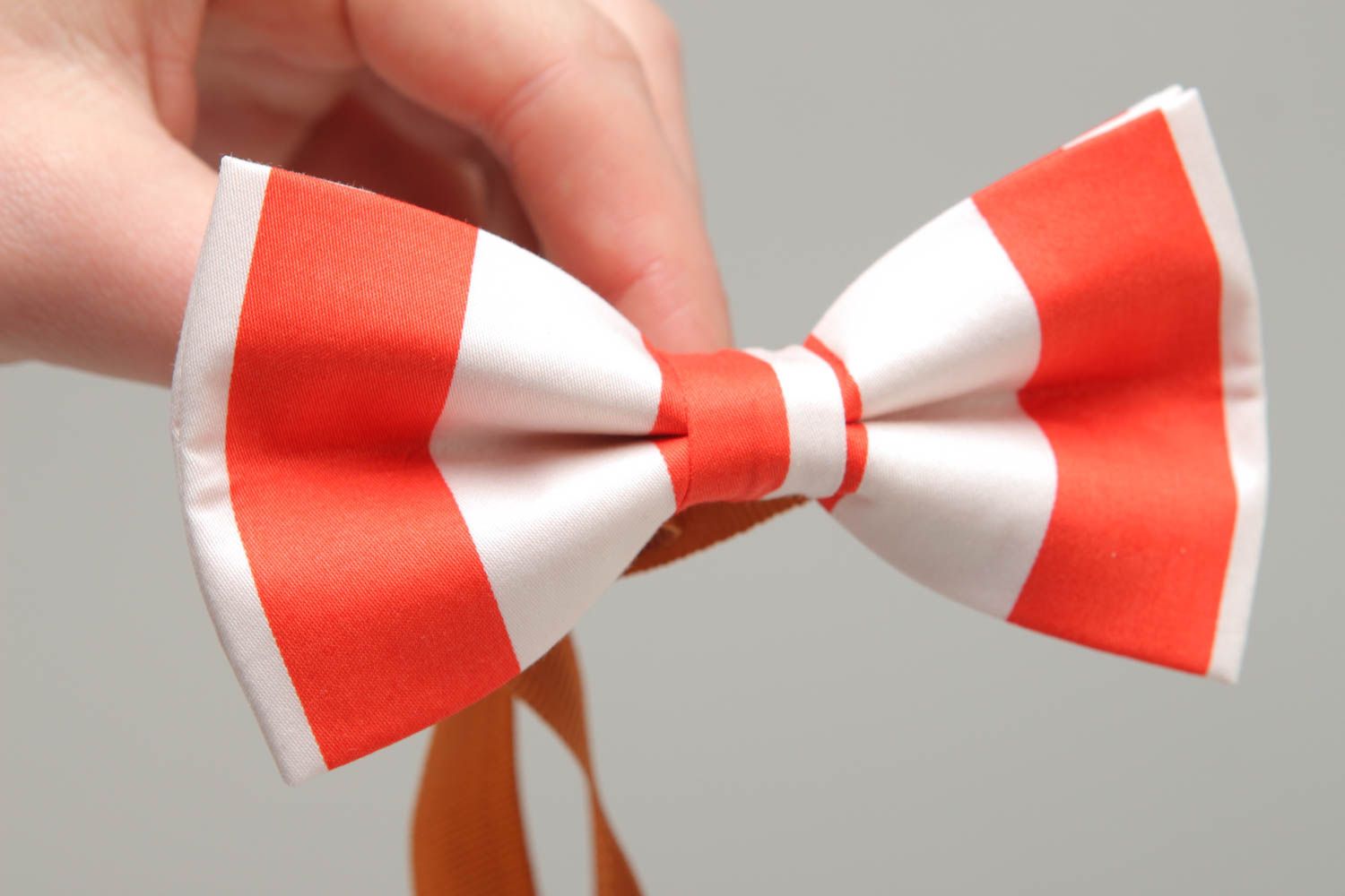 Fabric bow tie of white and red colors photo 4