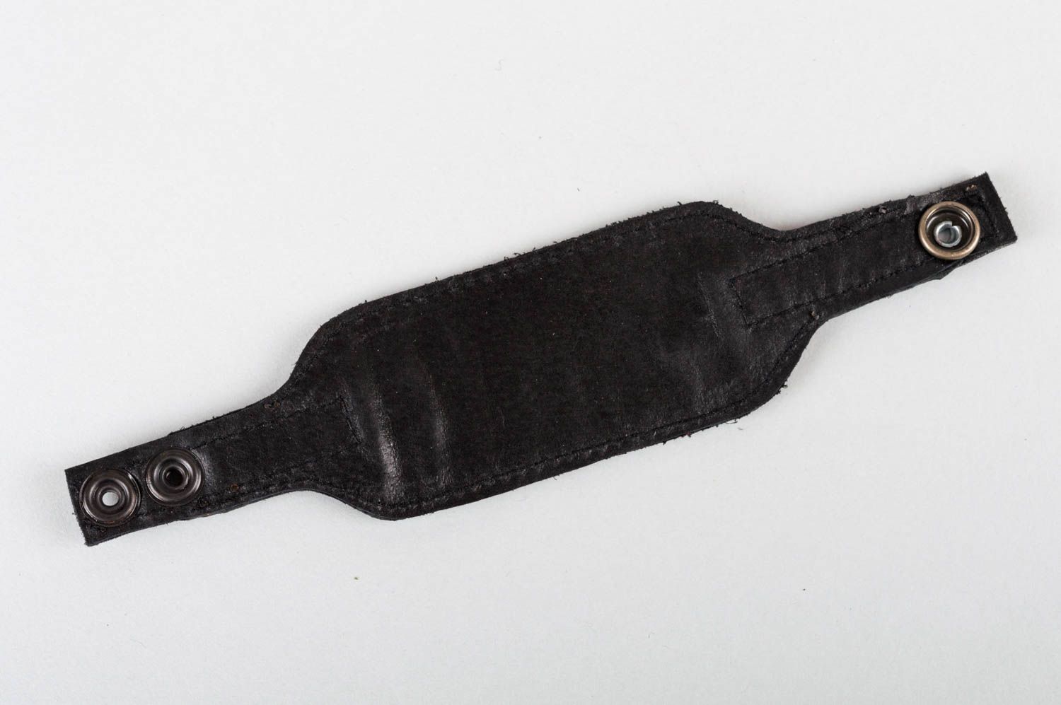 Bracelet en cuir fait main noir avec imprimé thermique accessoire pour femme photo 3