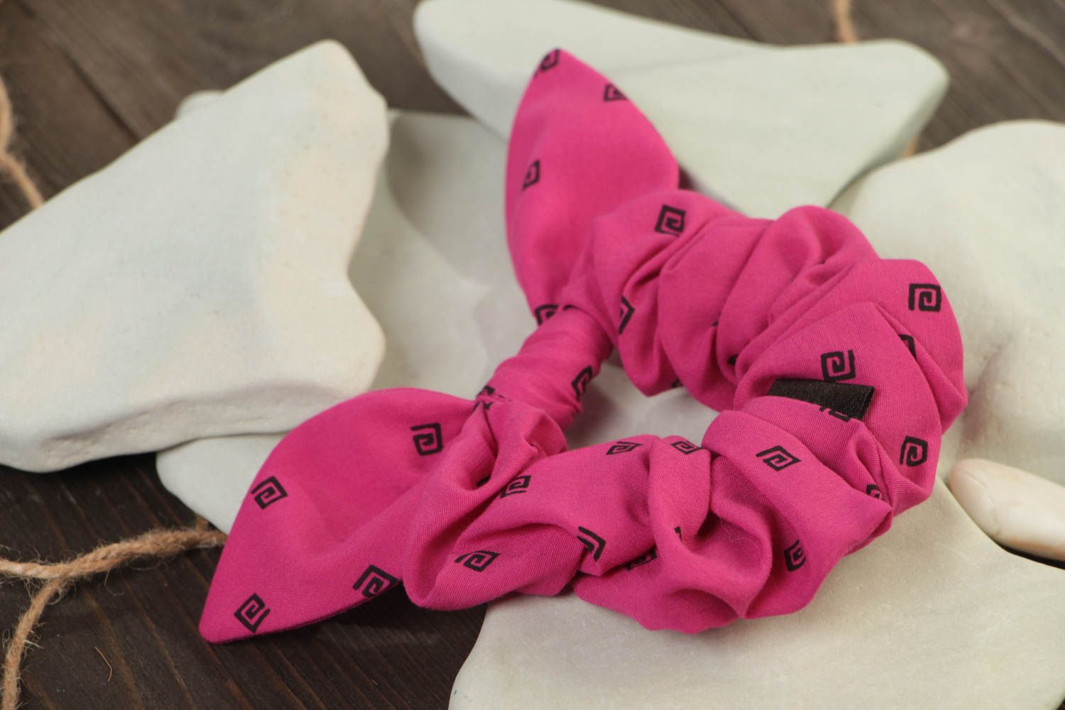 Decorative handmade bright pink fabric hair band with small dolly bow for girls photo 1