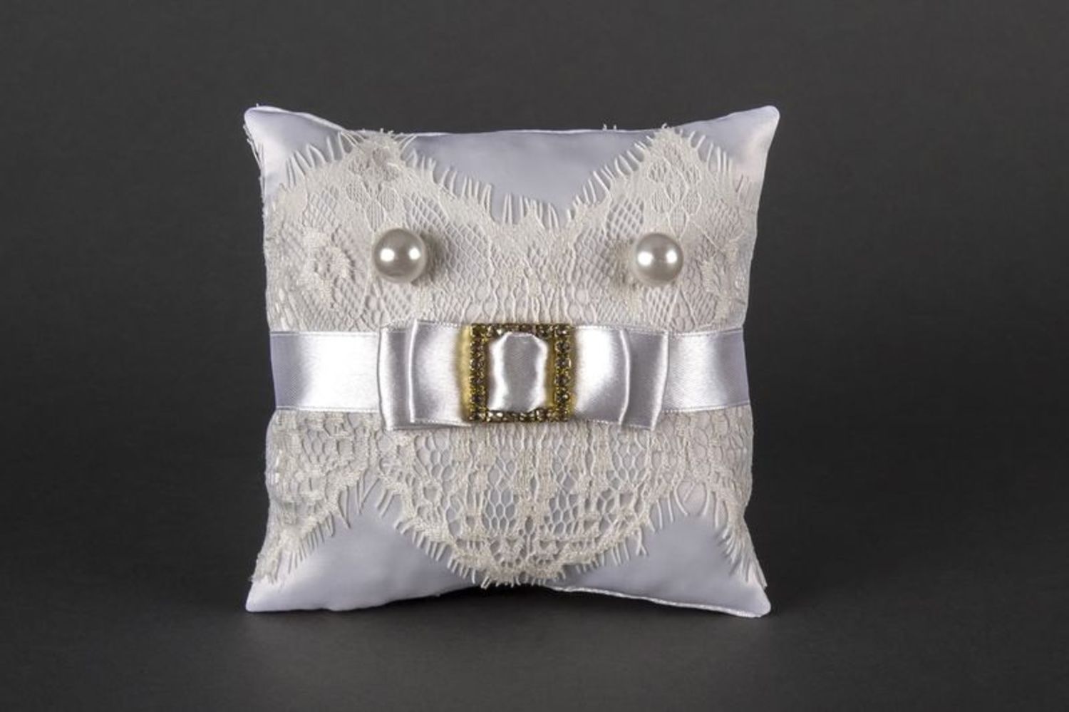 Pillow for rings photo 2