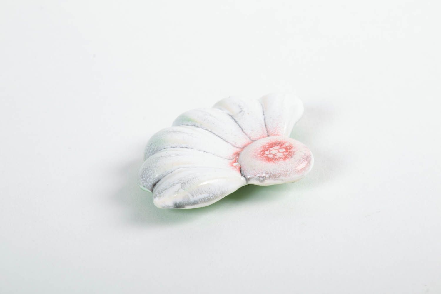 Aimant céramique en forme de fleur  photo 4