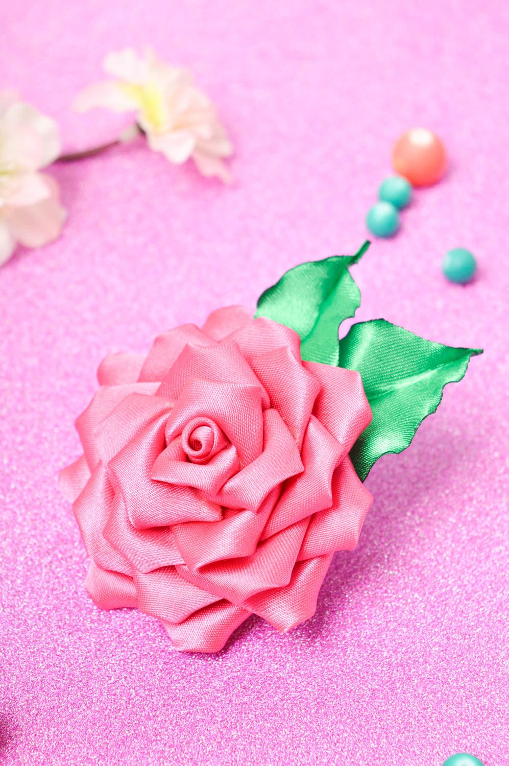 Haargummi Blume handgeschaffen Haargummi für Mädchen stilvoll Deko Accessoire foto 2
