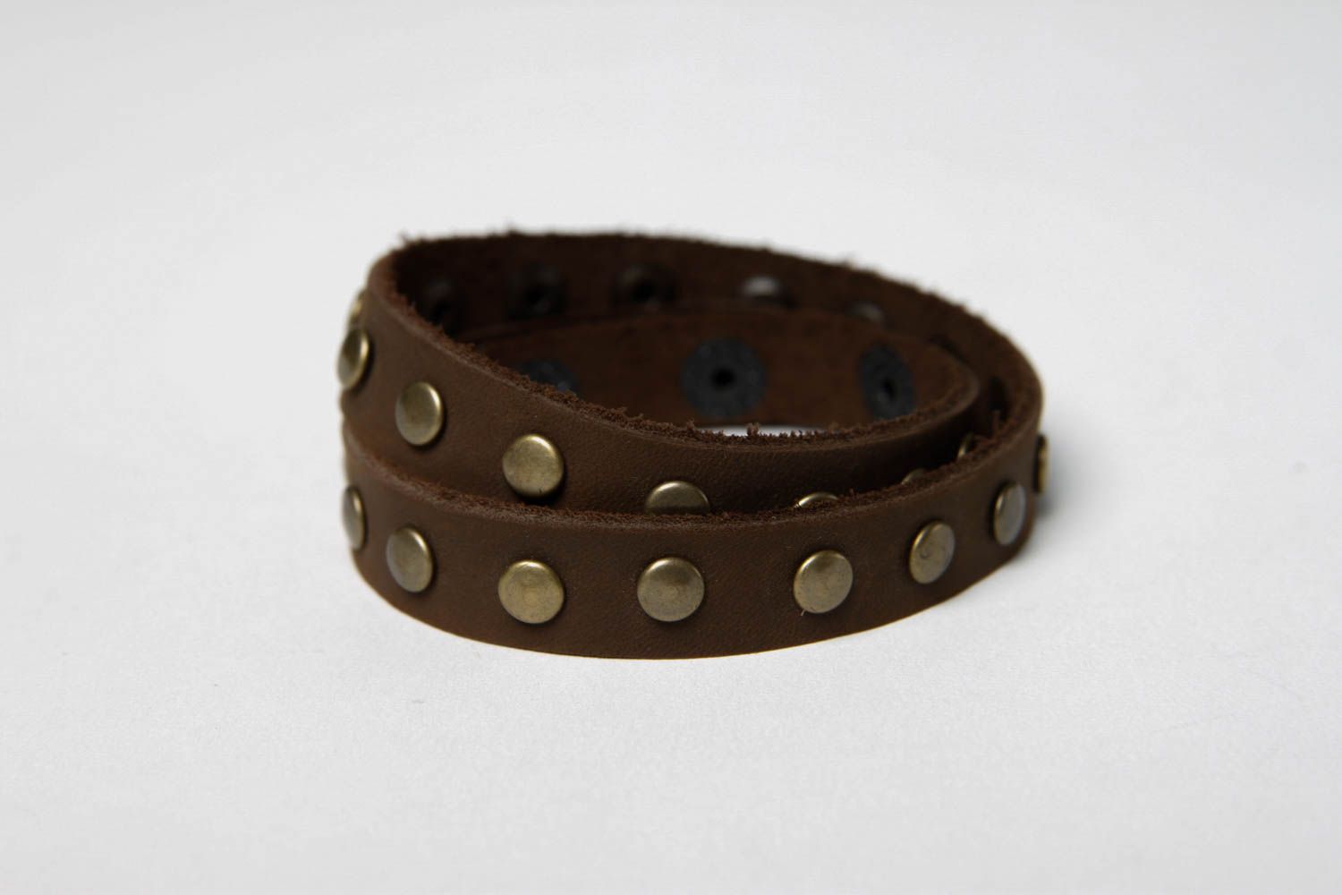 Bracelet cuir Bijoux fait main marron à deux tours Accessoire femme design photo 3