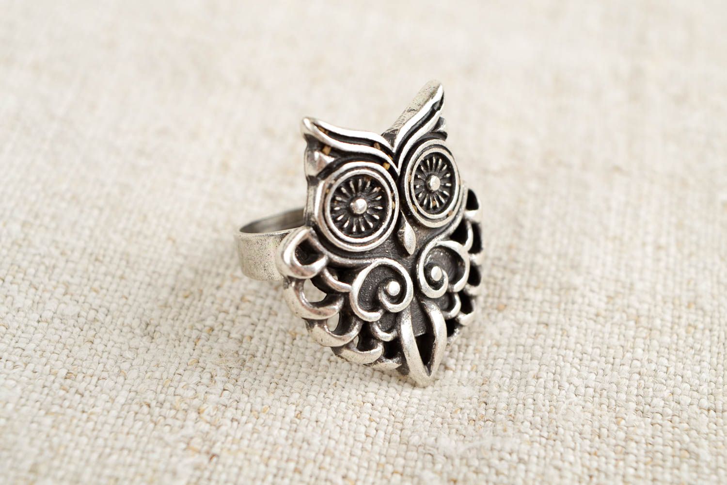 Кольцо ручной работы металлическое кольцо женское кольцо с изображением совы фото 1