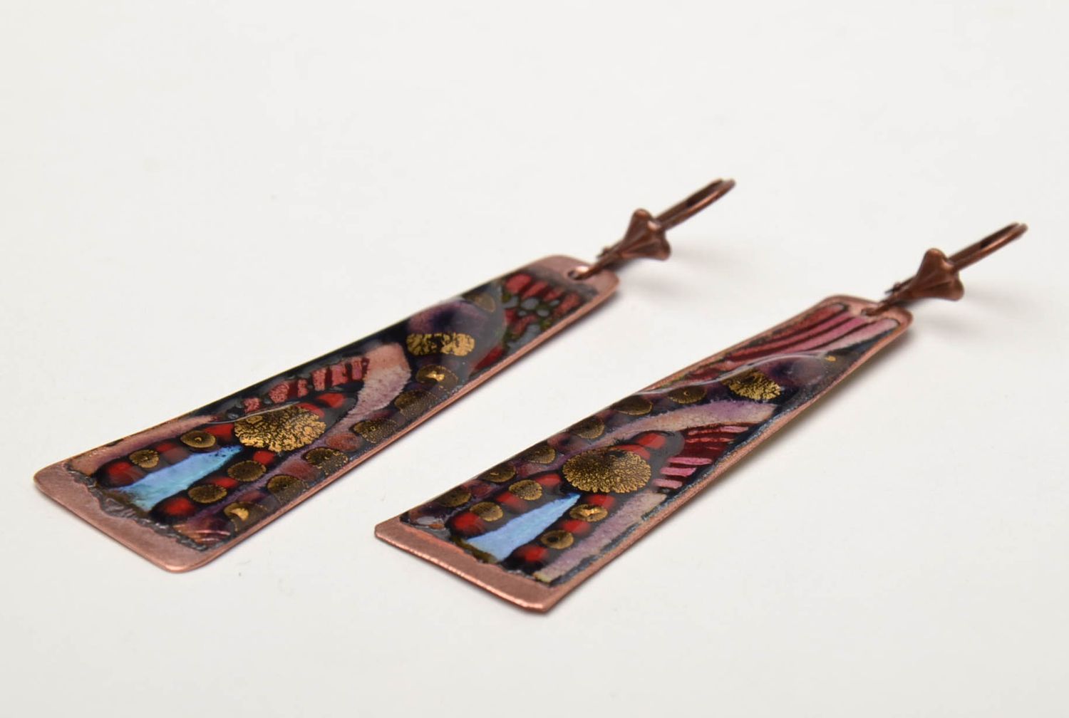 Медные серьги длинные с росписью эмалями фото 4