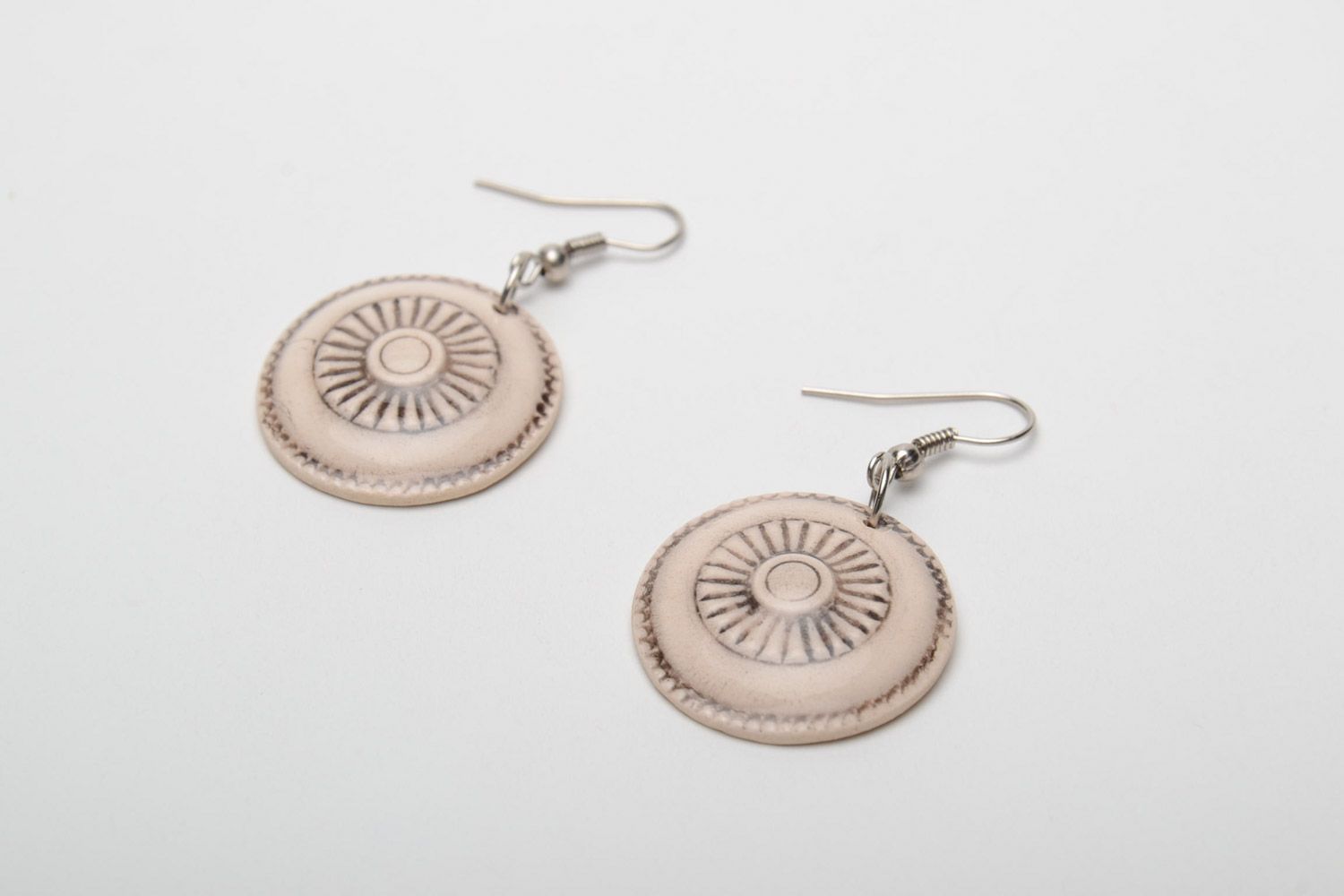 Small handmade beige round ceramic earrings in ethnic style for women photo 3