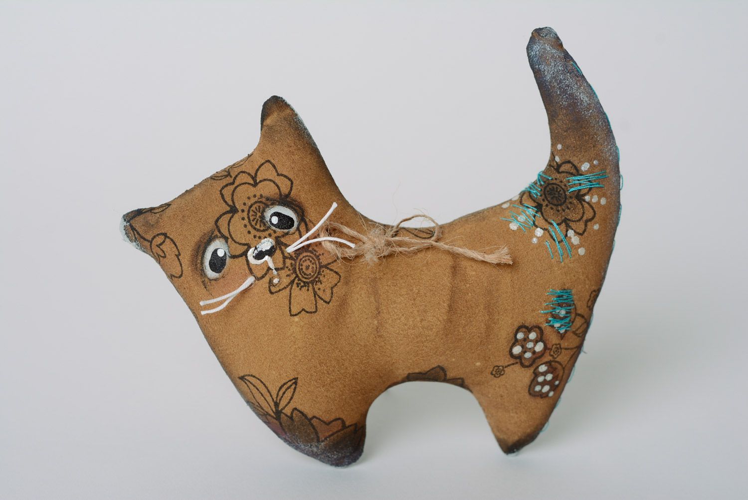 Jouet décoratif en tissu fait main aromatique original en forme de chat photo 5