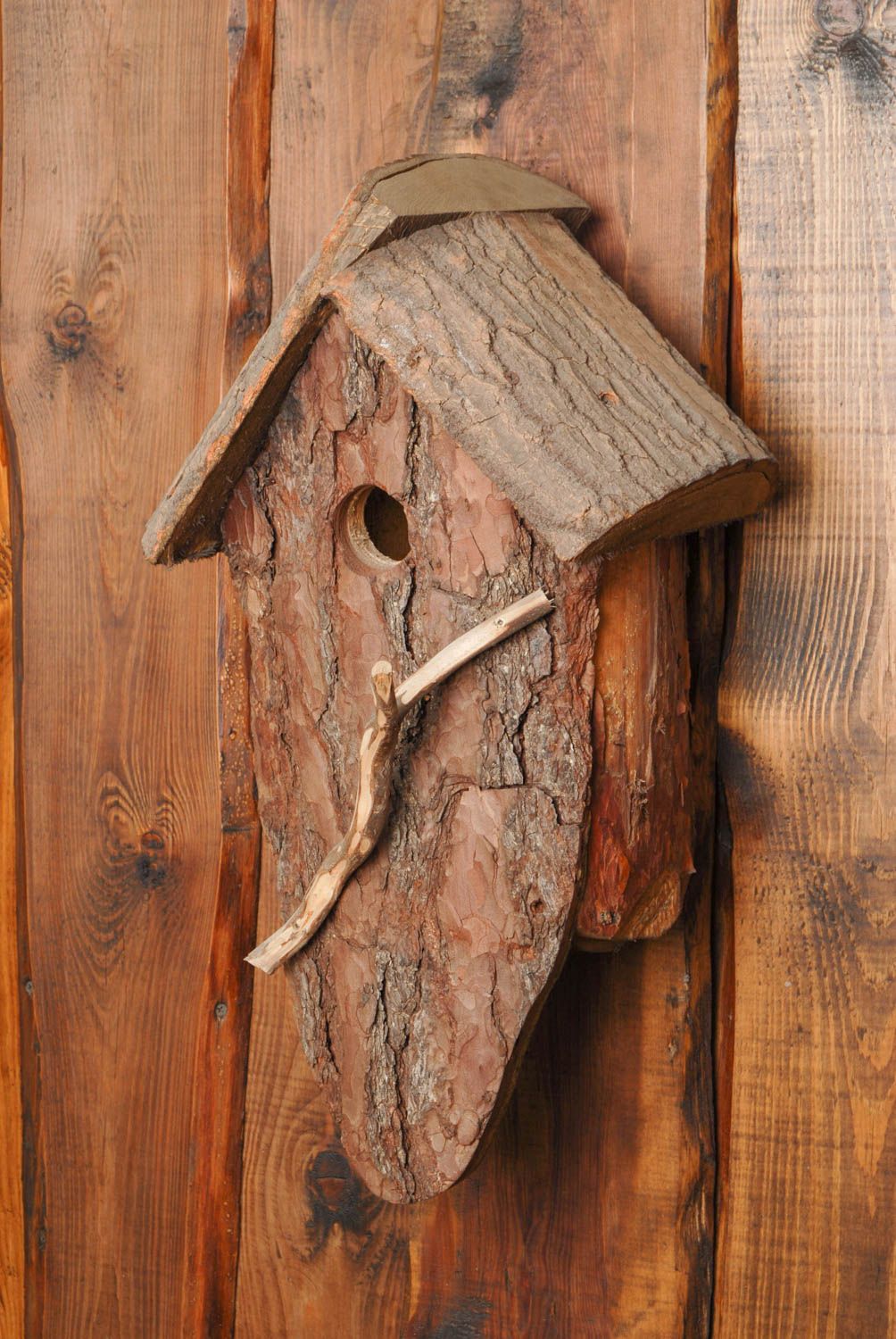 Unusual bark nest box photo 1