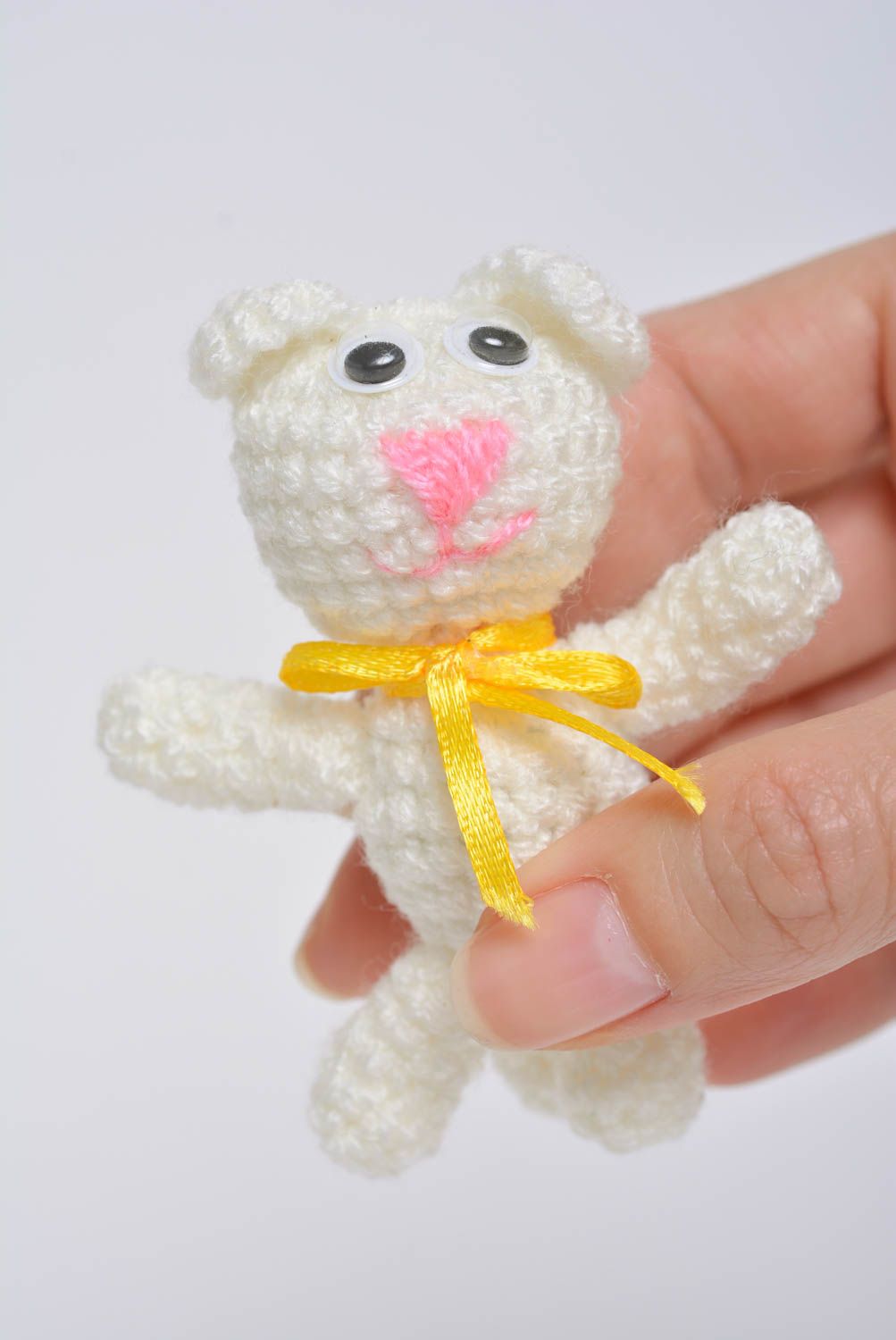 Jouet mou tricoté en acrylique au crochet fait main petit original Chat blanc photo 4