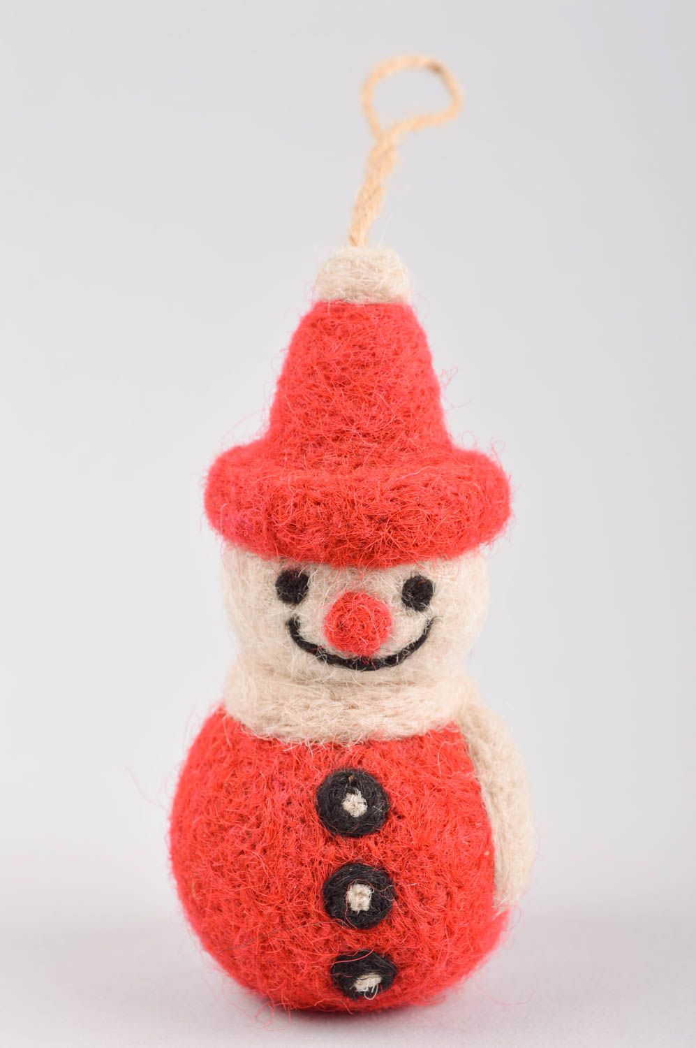 Валяная игрушка ручной работы декор на стену игрушка из шерсти Снеговик фото 2