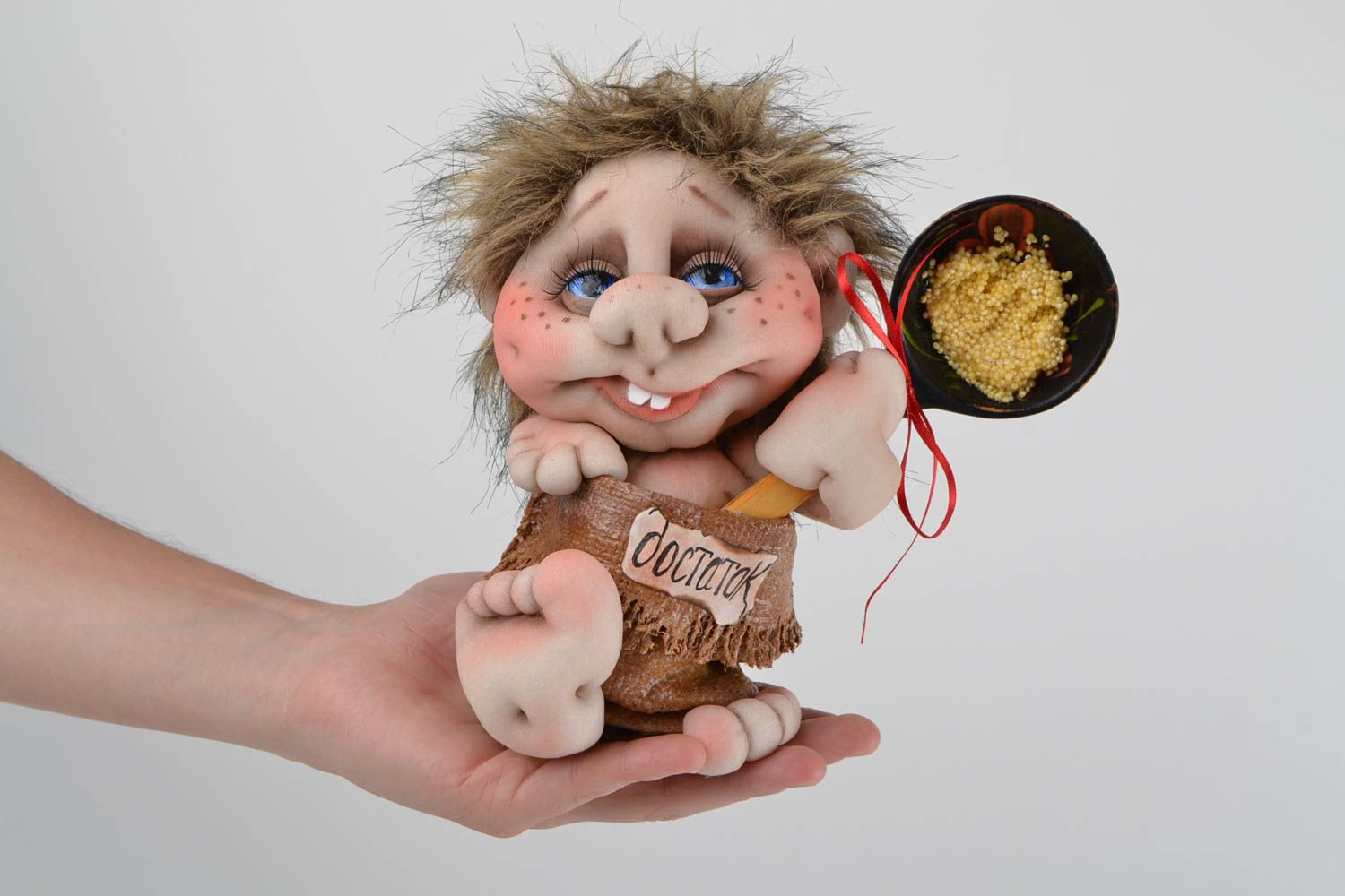 Игрушка кукла из капрона домовой в мешке с ложкой небольшая ручной работы фото 2
