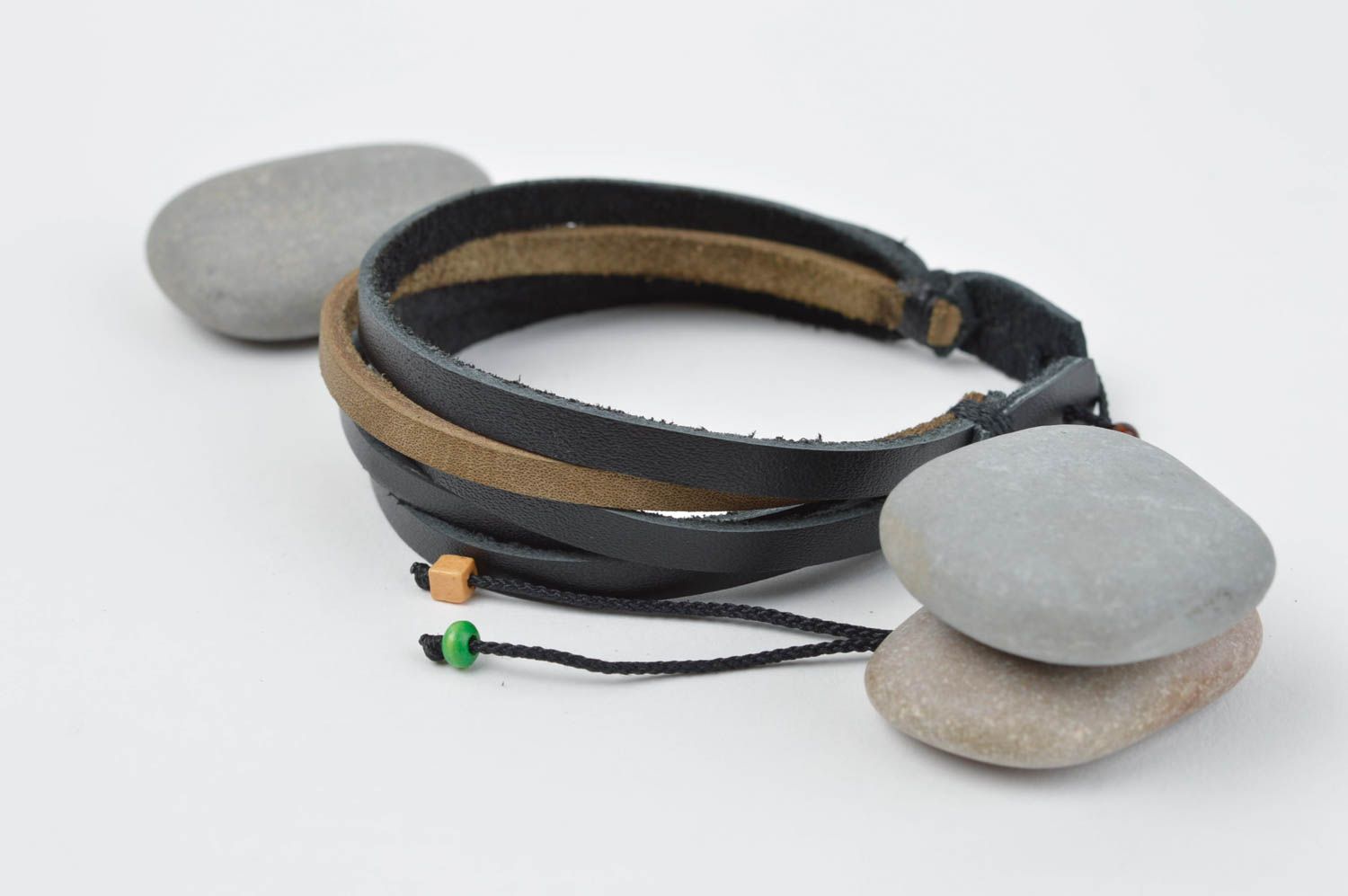 Stylish handmade leather bracelet beautiful jewellery leather goods gift ideas photo 1
