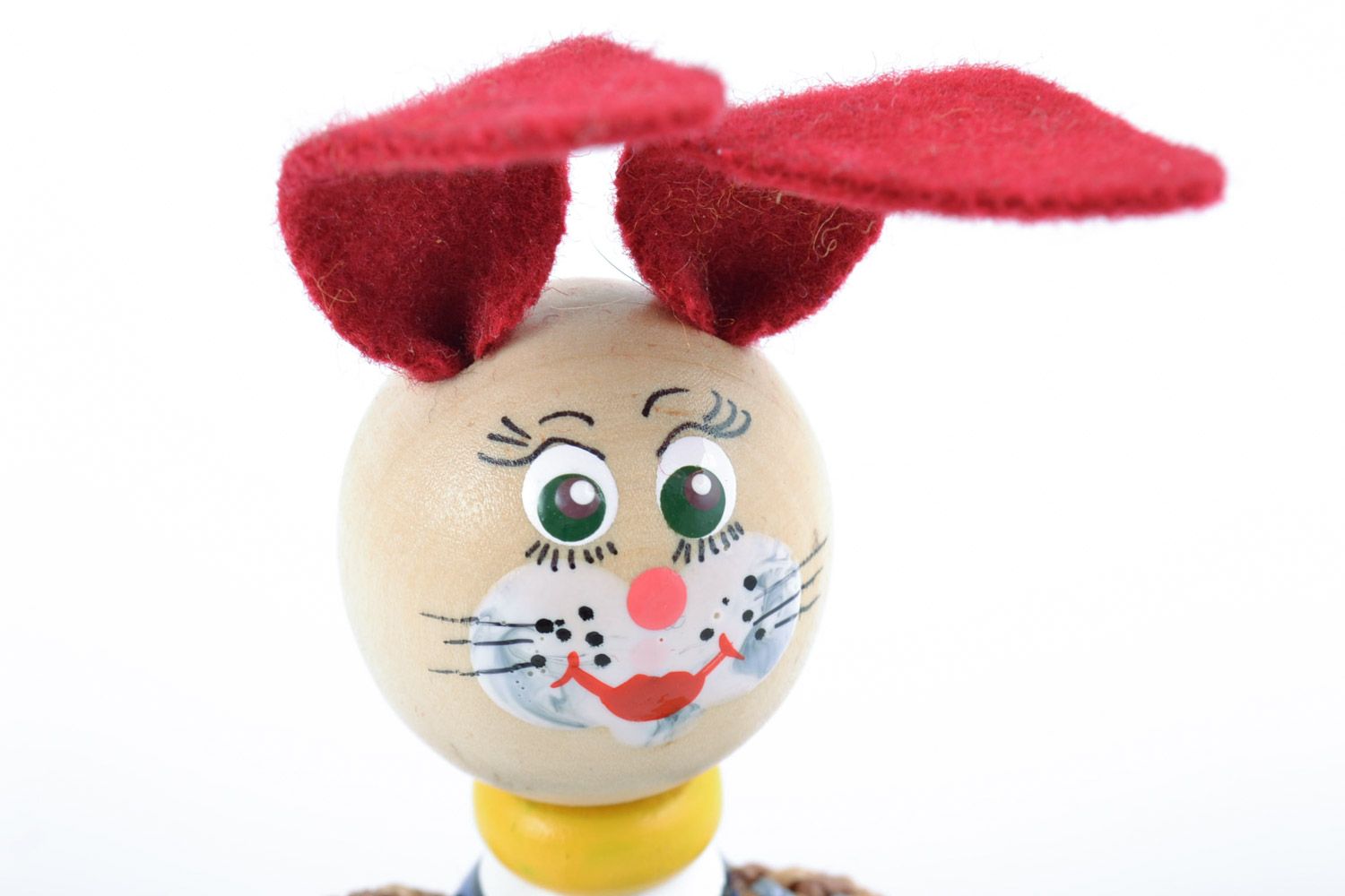 Lustiges Öko Spielzeug Hase handmade mit Bemalung mit Öko Farben für Kleinkinder foto 3