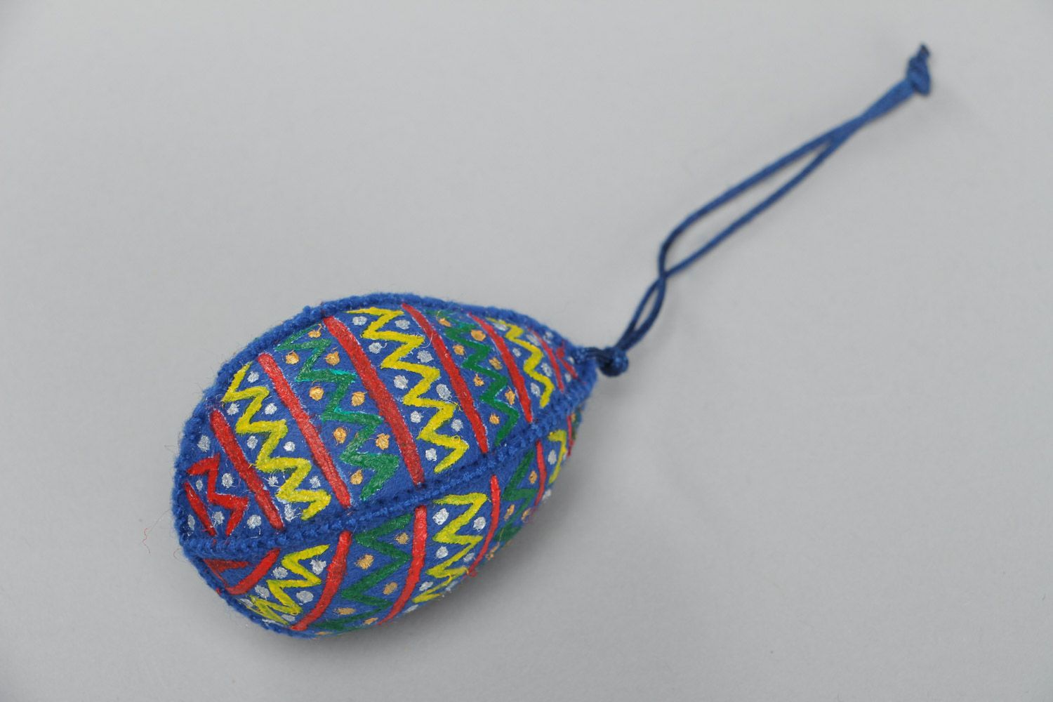 Handmade interior wall hanging Easter egg sewn of blue felt with ornaments photo 2