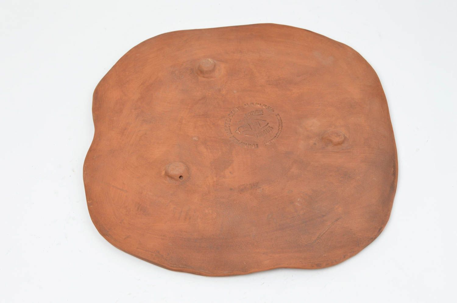 Необычная керамическая тарелка ручной работы из глины оригинальная для фруктов  фото 4