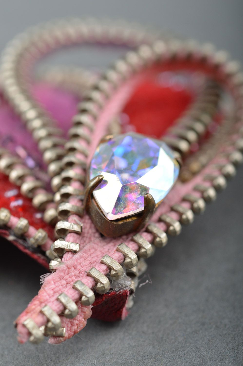 Handmade colorful cashmere brooch with rhinestone and zippers for outer clothing photo 3
